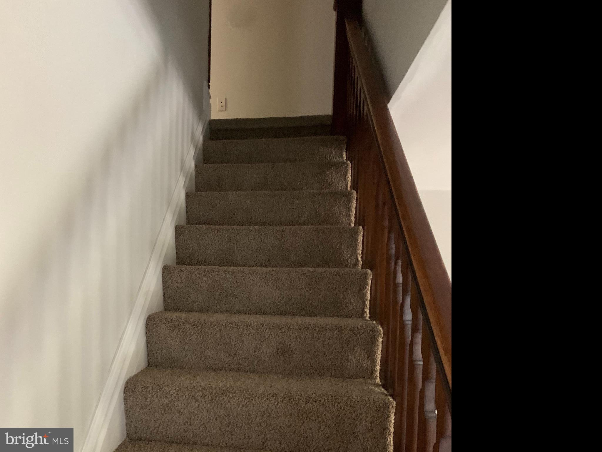 YORKVILLE - Residential