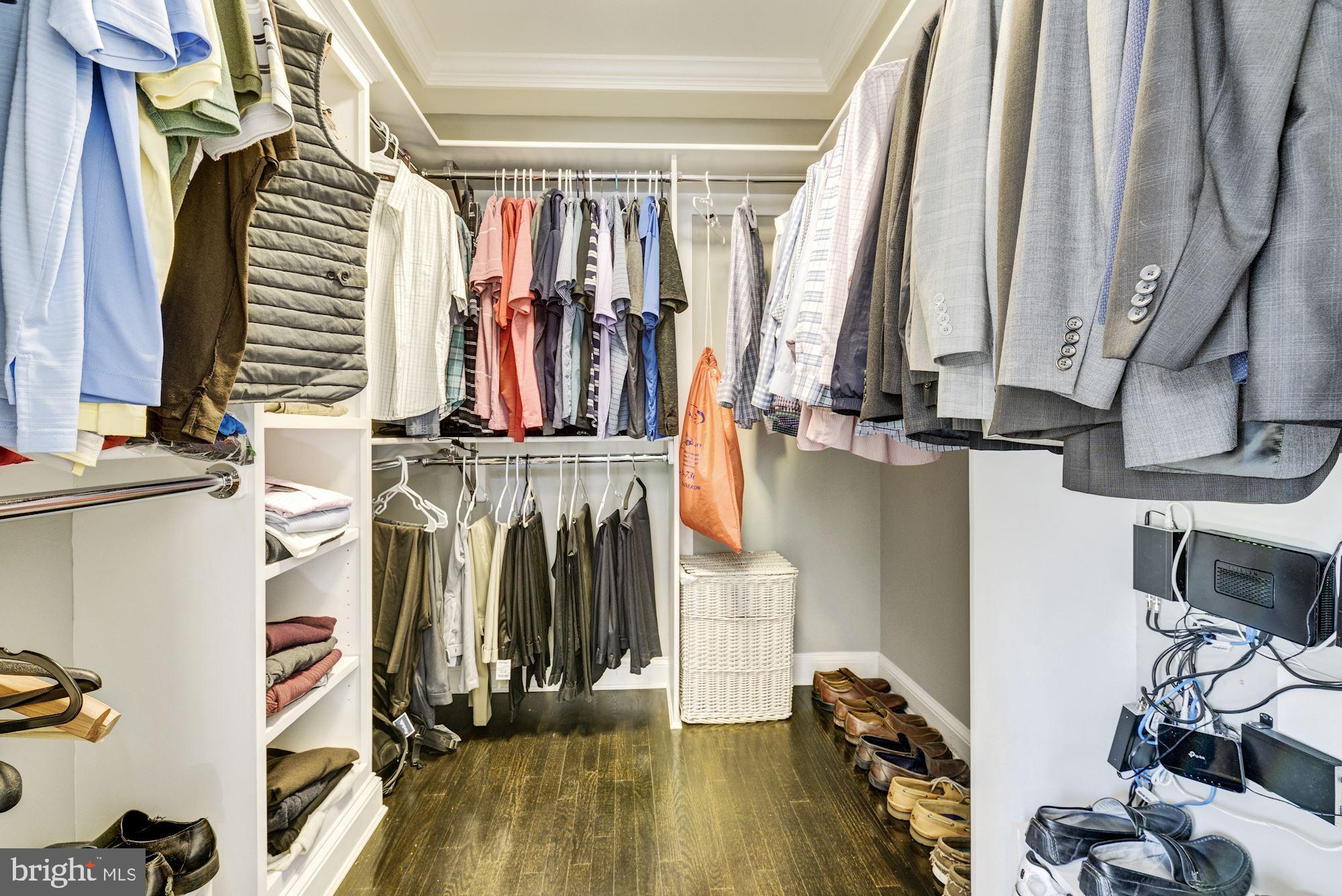 CHEVY CHASE - Residential