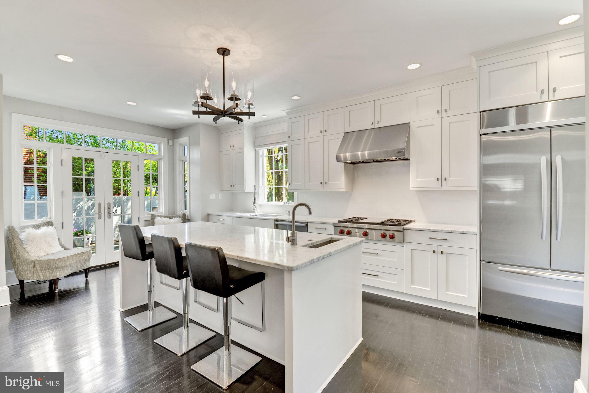 CHEVY CHASE - Residential