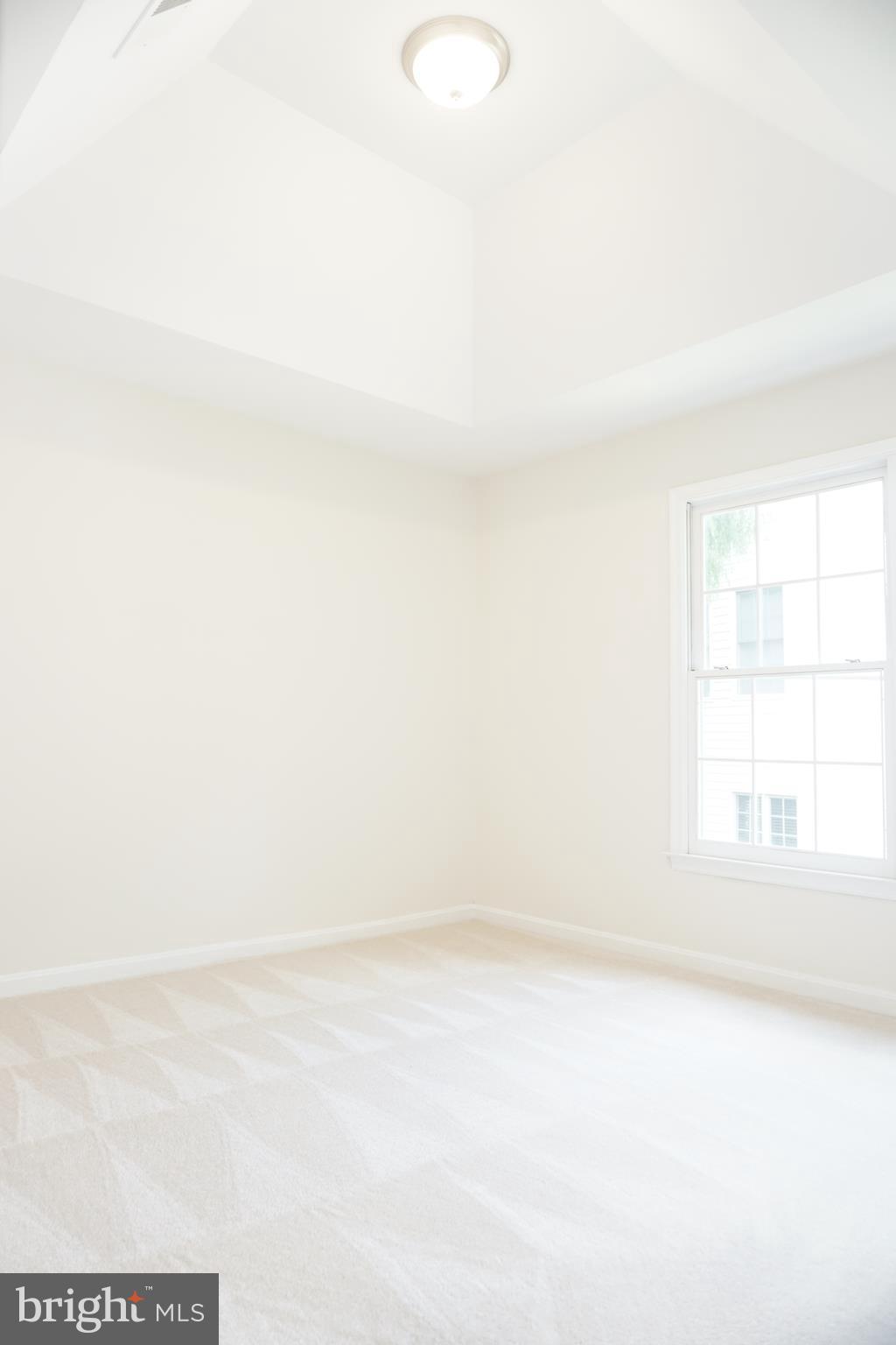 CROSSPOINTE - Residential