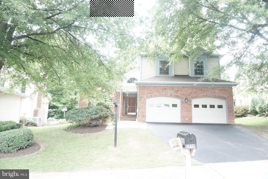 SPECTACULAR BRICK COLONIAL--RIGHT OUT OF HOUSE AND GARDENS MAGAZINE! PRISTINE *IMMACULATE * 3000 SQ FT * PRIVATE SETTING IN CROSSPOINTE * CURVED STAIRCASE W/ SOARING OPEN FOYER * VAULTED & 9' CEILINGS* GORGEOUS PALLADIAN WINDOWS * COLUMNS * GOURMET KIT W/ CTR ISL * 1st FLR DEN/ 5TH BR (FULL BA ON MN LVL) * CUL-DE-SAC *
