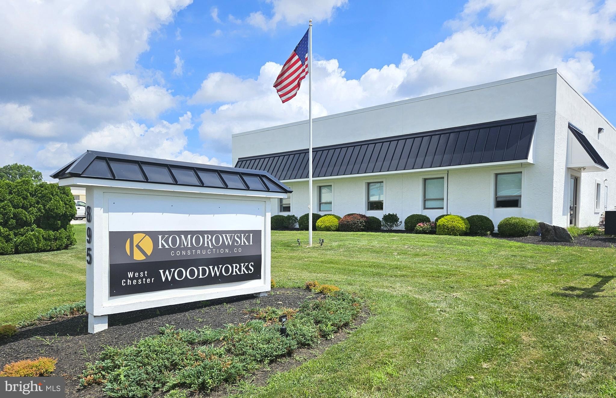 5,900 SF of Prime Flex Space
• Prime Location in West Chester, PA
• Easy Access to Rt. 202 and Rt. 3
• High Visibility Signage
• 17’ High Ceiling to the Joist
• Clear Warehouse—Low Column Count
• 3 Phase Power
• 20’ x 15’ Drive-In
• 8’ x 8’ Drive-In
• Nicely Finished Offices +/- 670 SF
• (2) Private Offices
• Large Open Reception Area
• Large ADA Restroom
• Large Kitchen / Break-Room
• Easily Demised As Needed