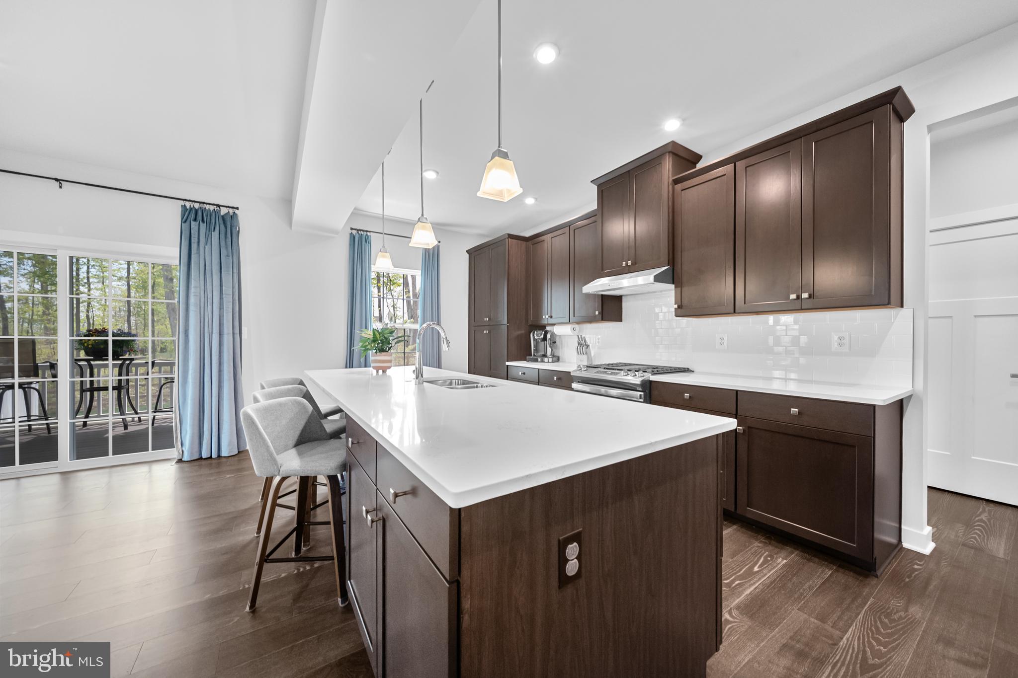 FAWN LAKE - Residential