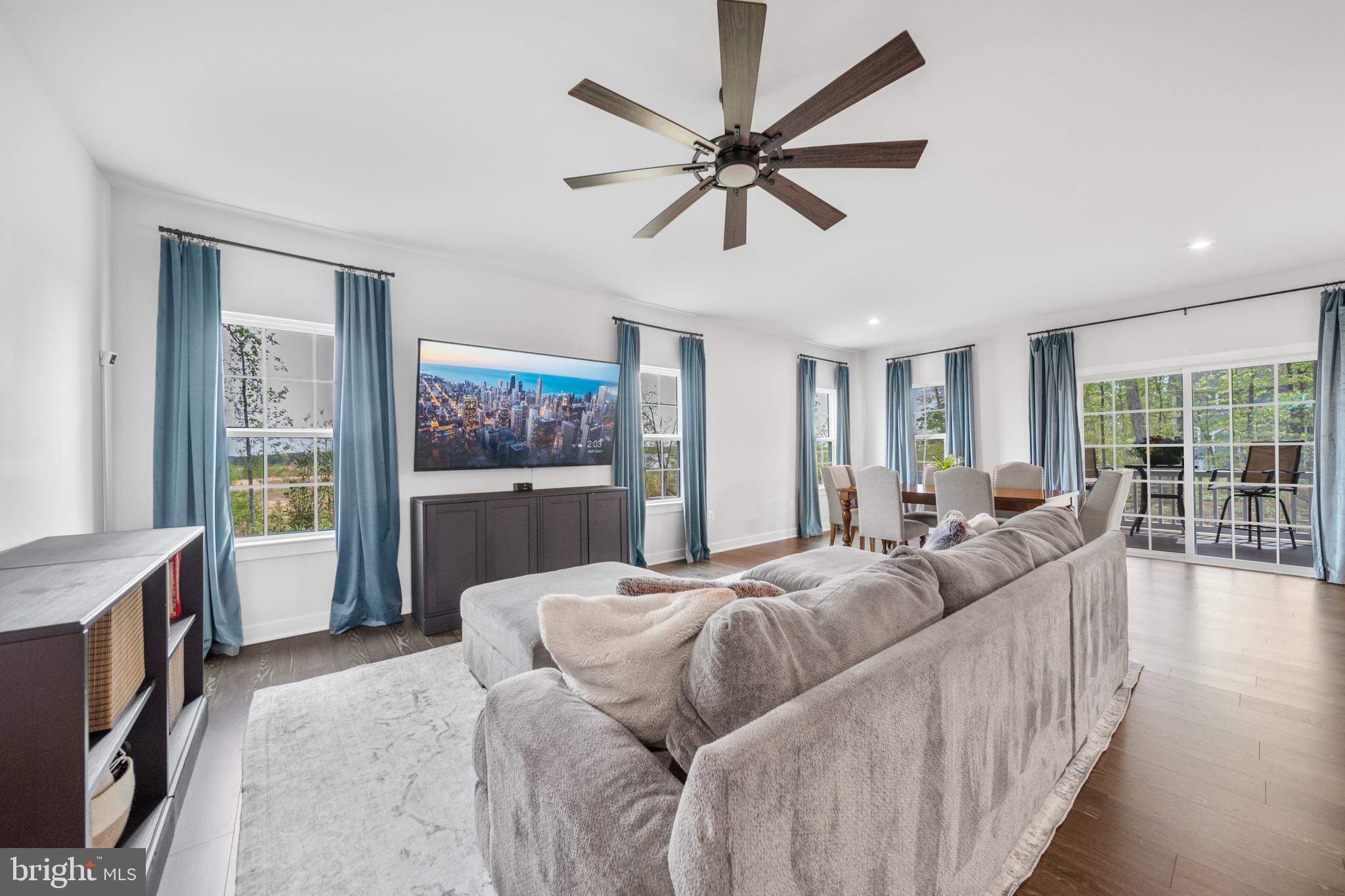 FAWN LAKE - Residential