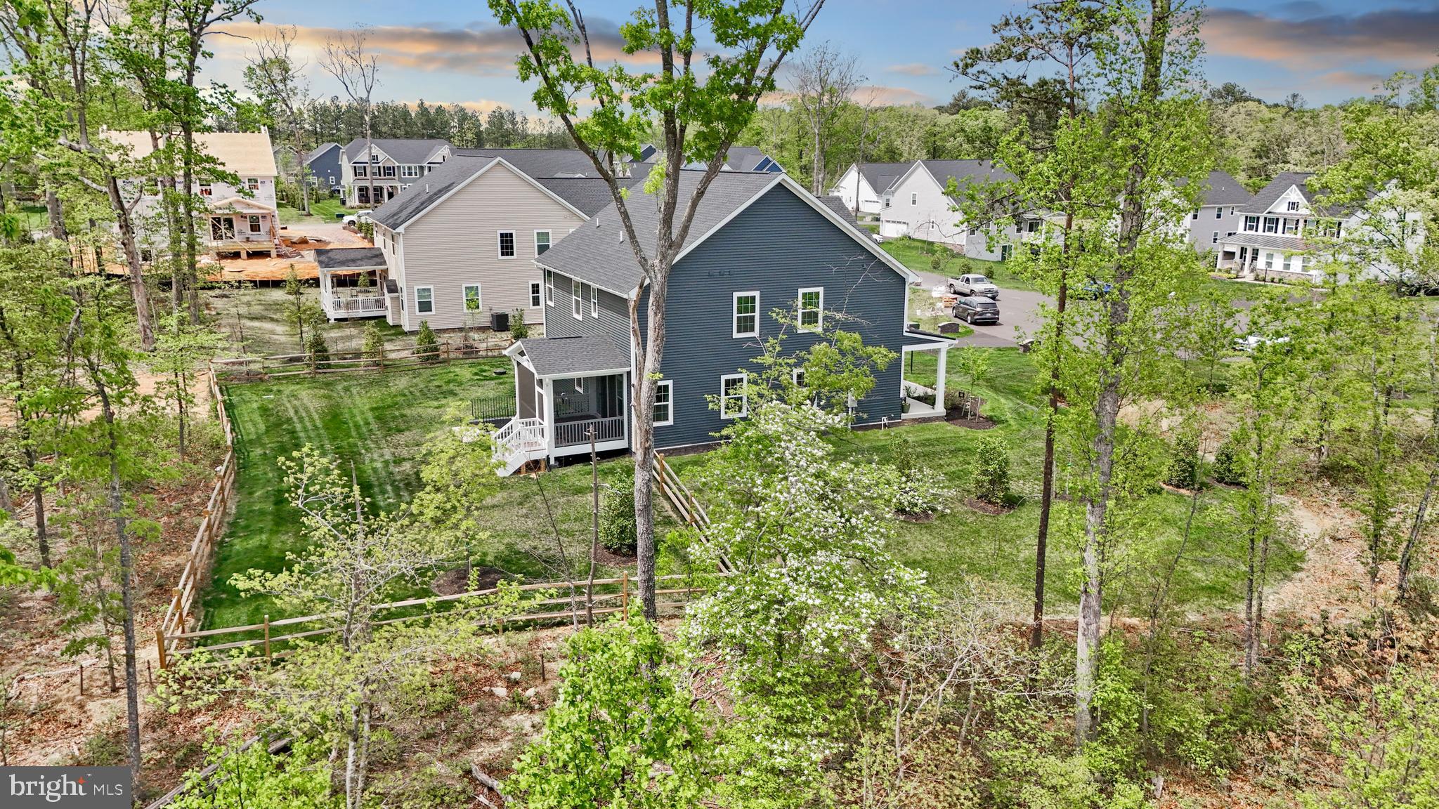 FAWN LAKE - Residential