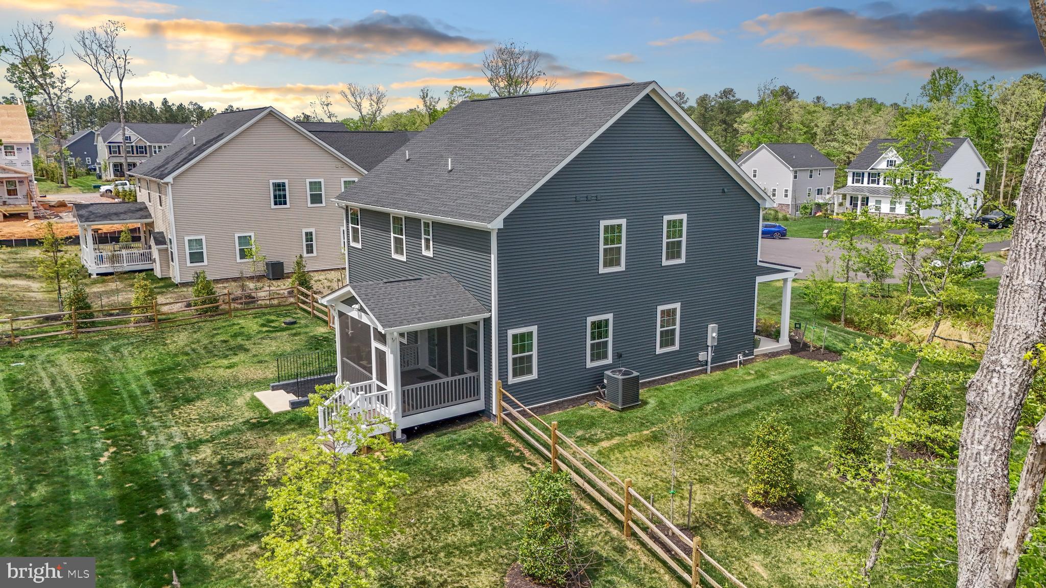 FAWN LAKE - Residential