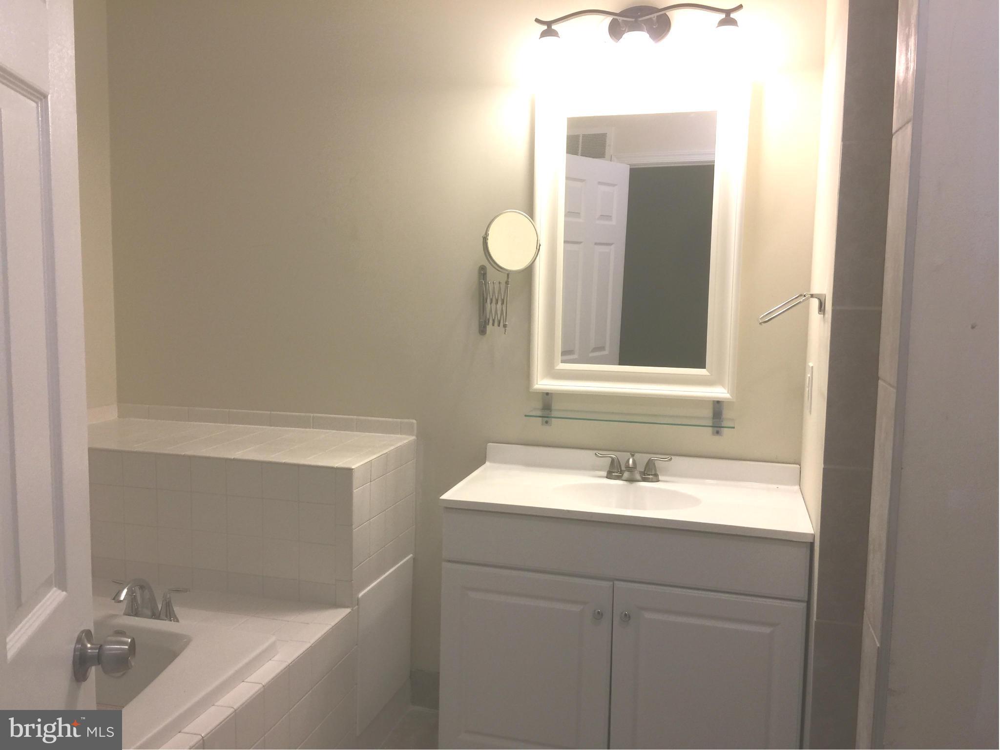 MONTPELIER HILLS- PLAT 1 - Residential