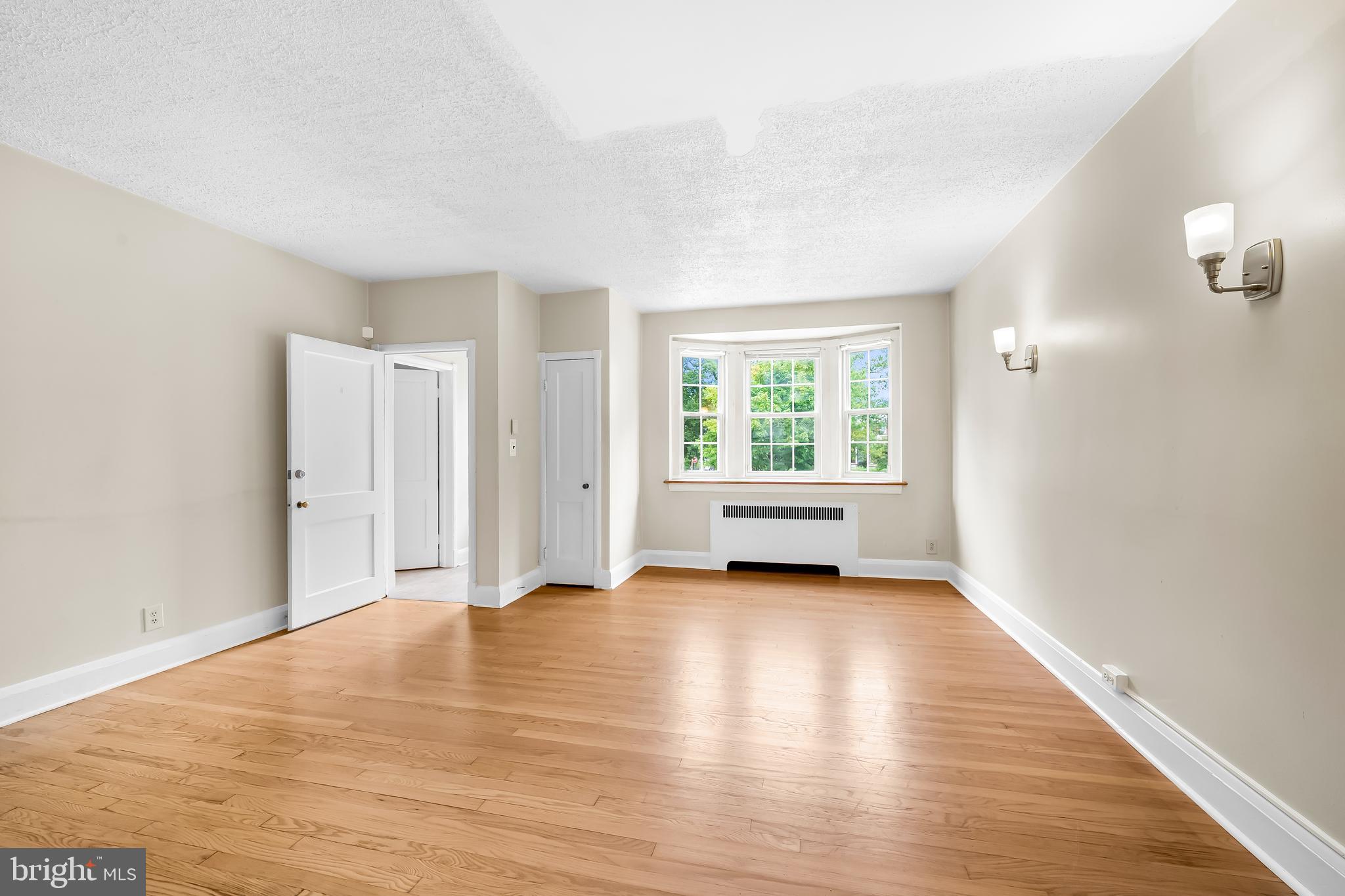 205 WESTOWNE ROAD