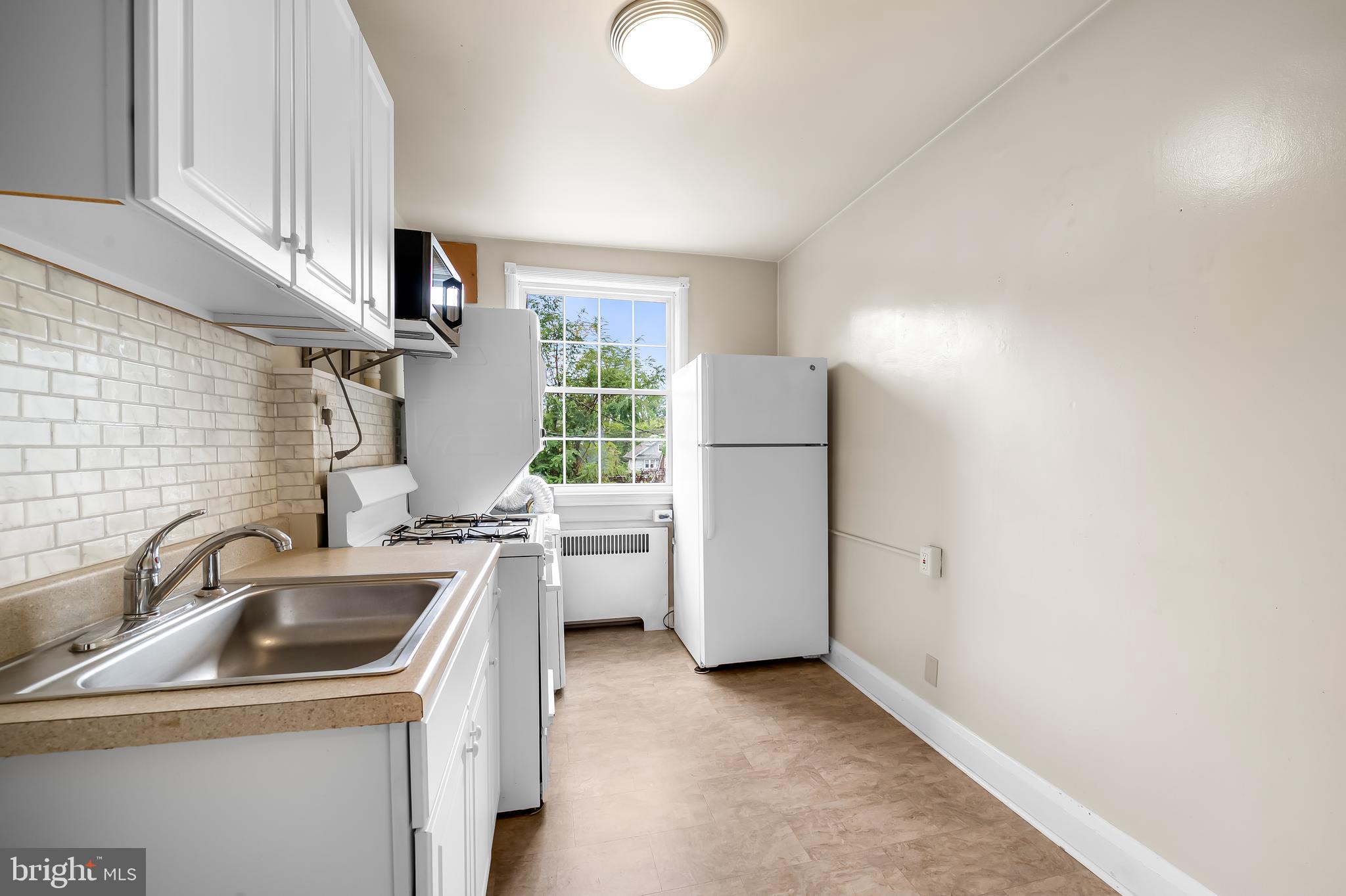 WESTOWNE - Residential Income