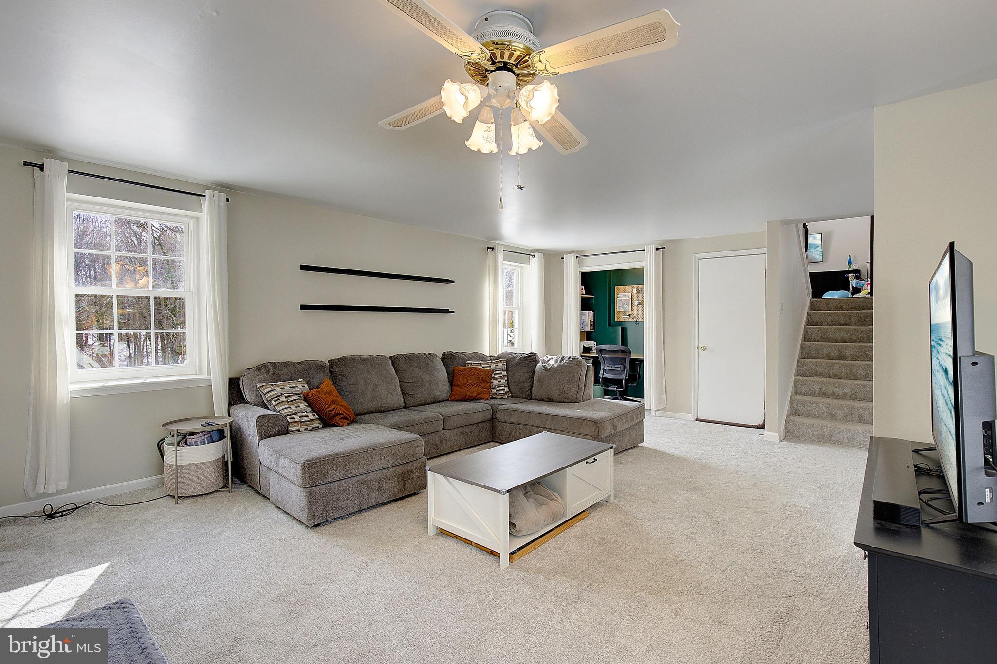 BROOKESIDE - Residential