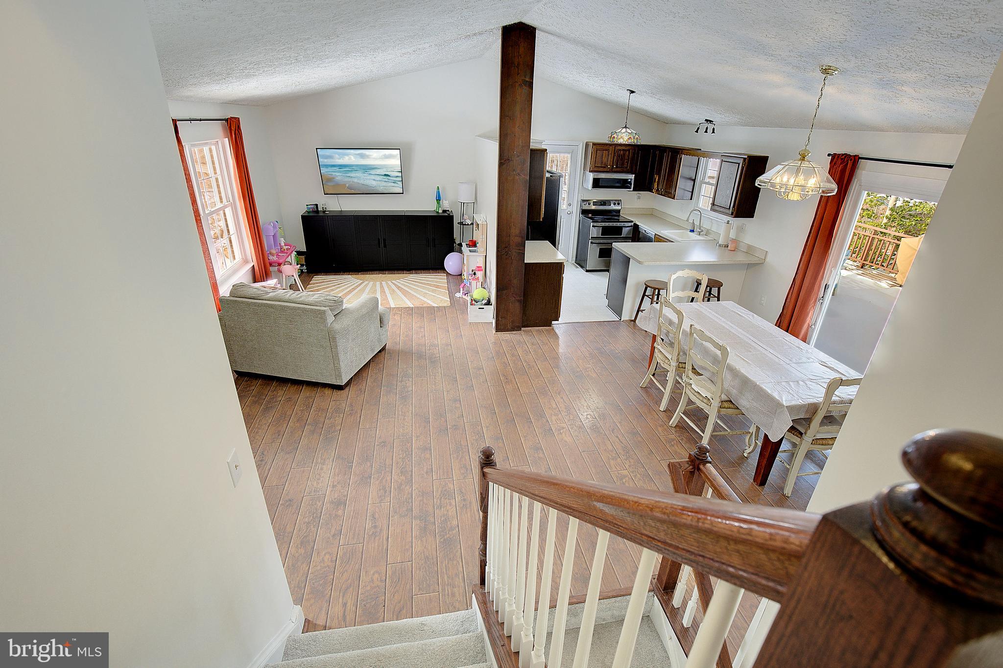 BROOKESIDE - Residential