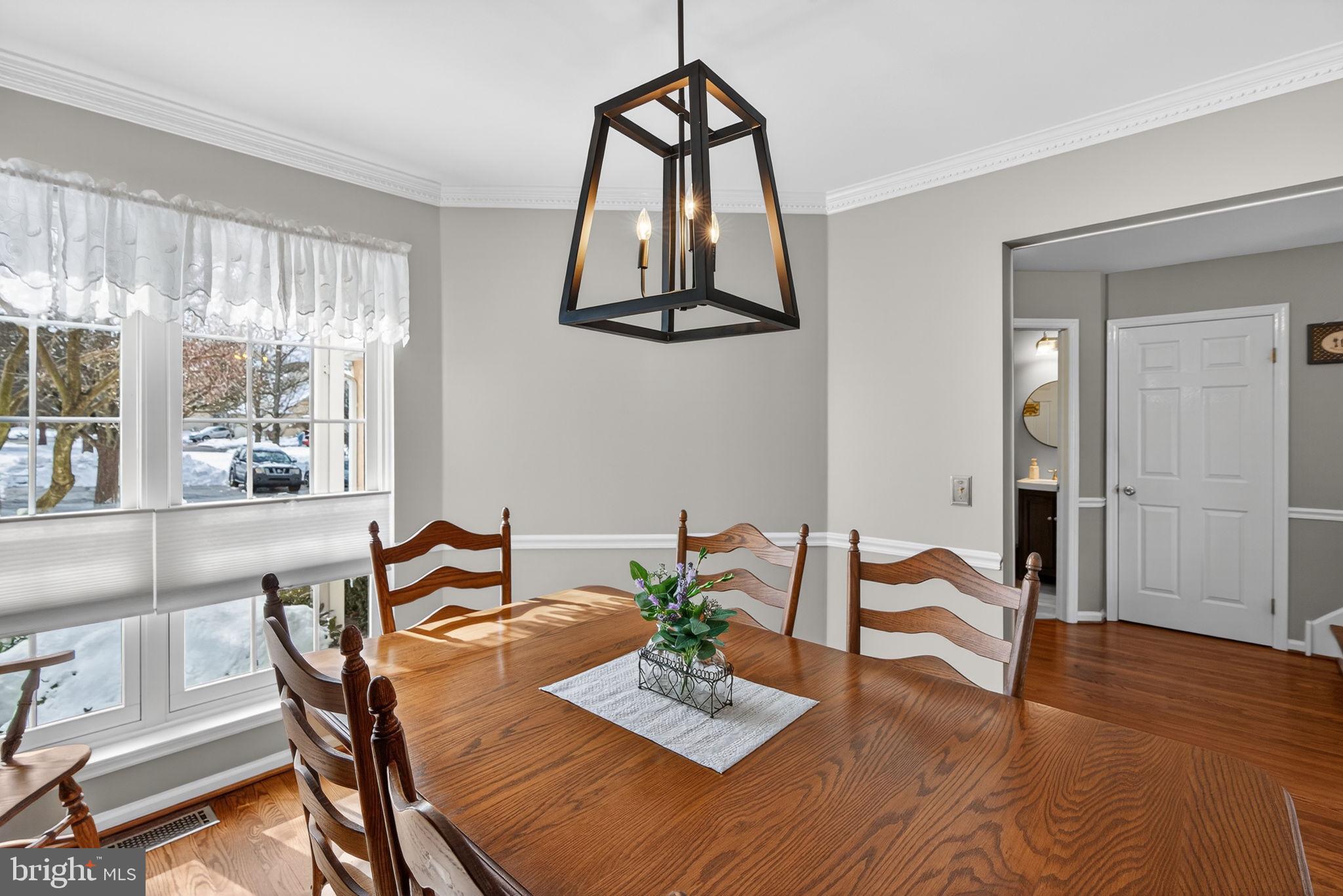 PINECREST - Residential