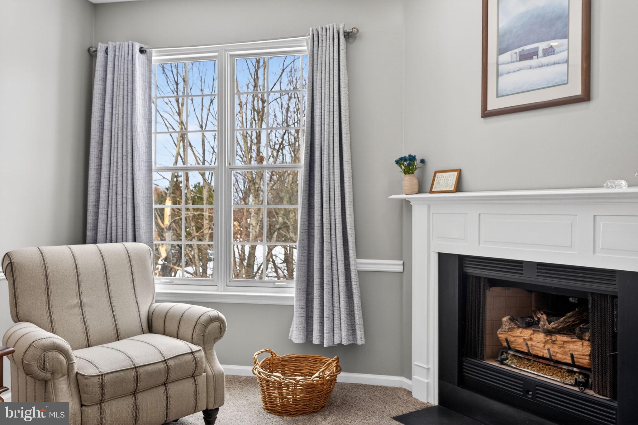 PINECREST - Residential