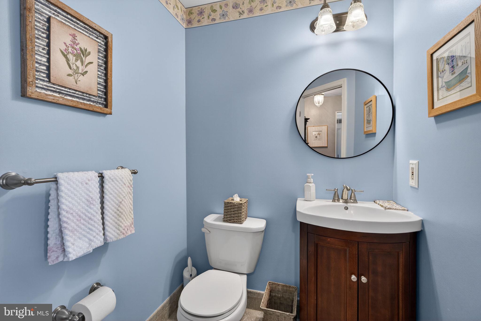 PINECREST - Residential