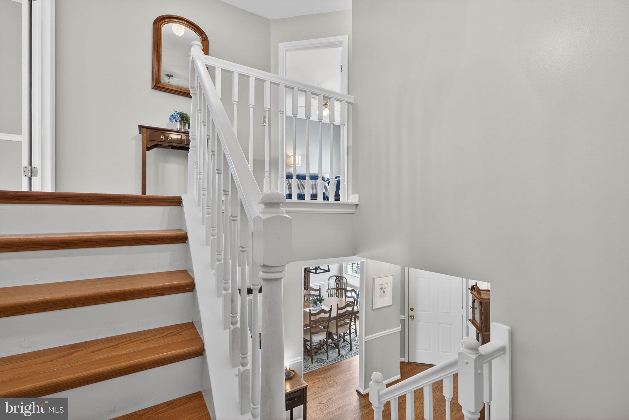 PINECREST - Residential