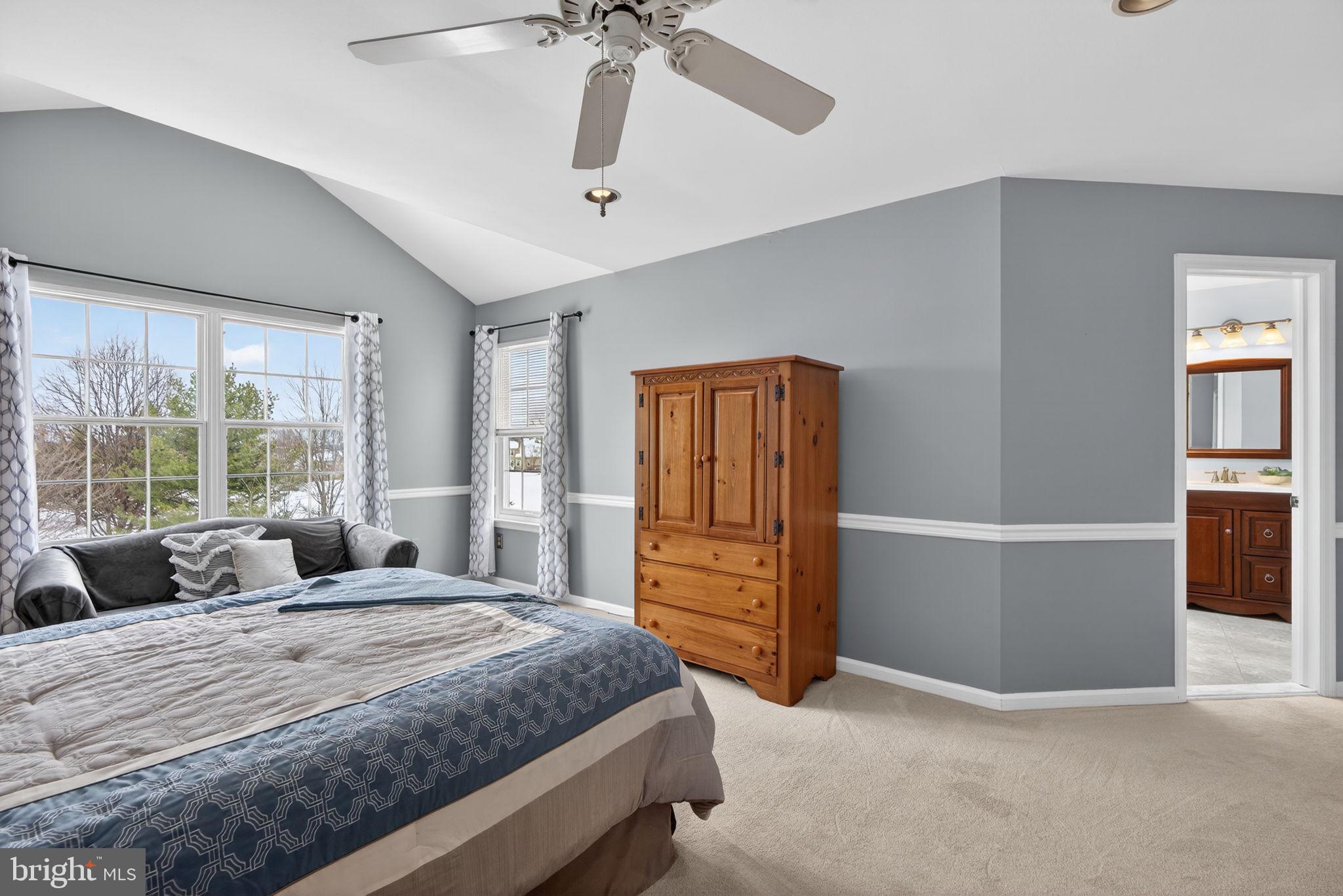 PINECREST - Residential