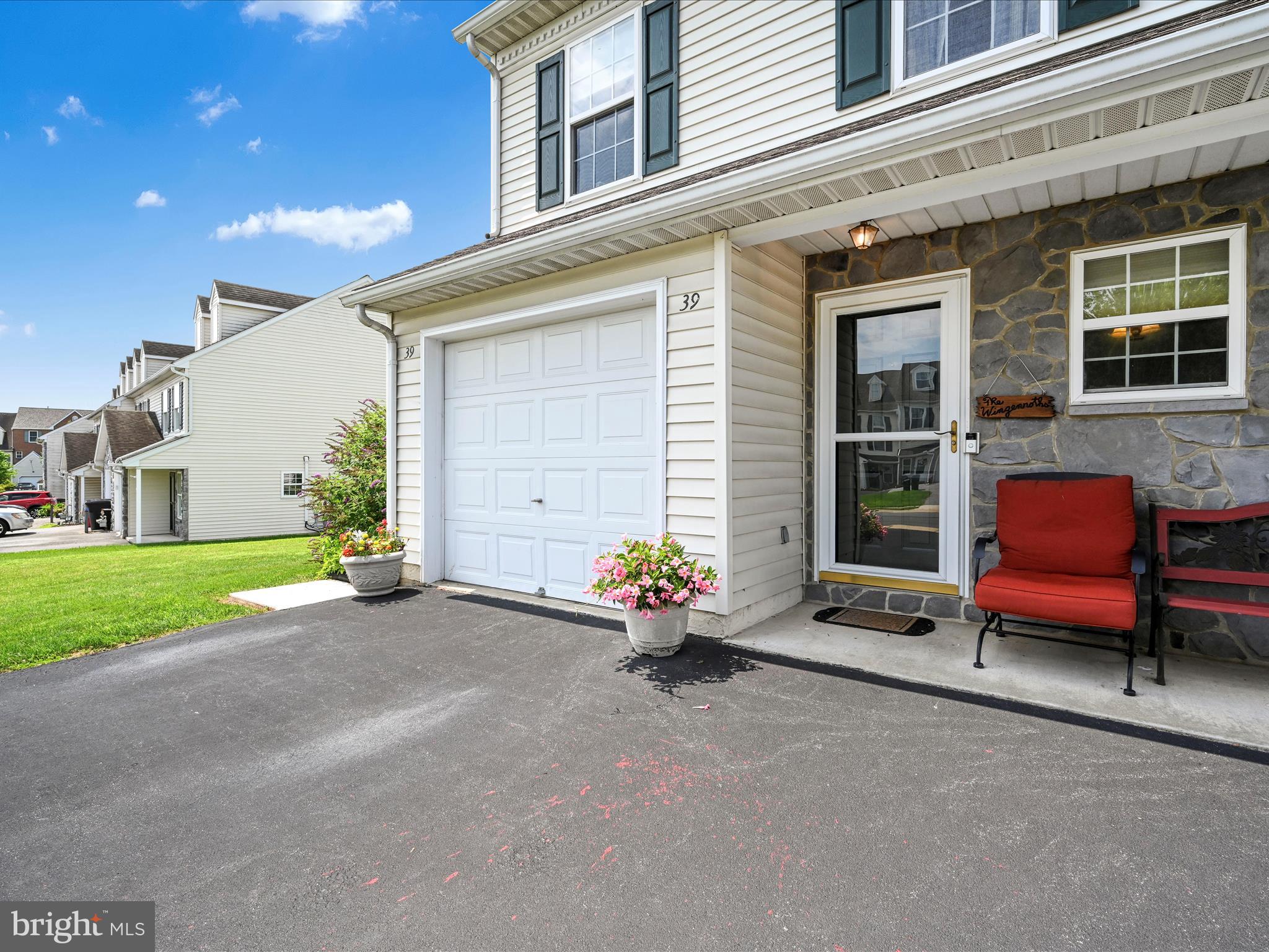 39 HERON DRIVE