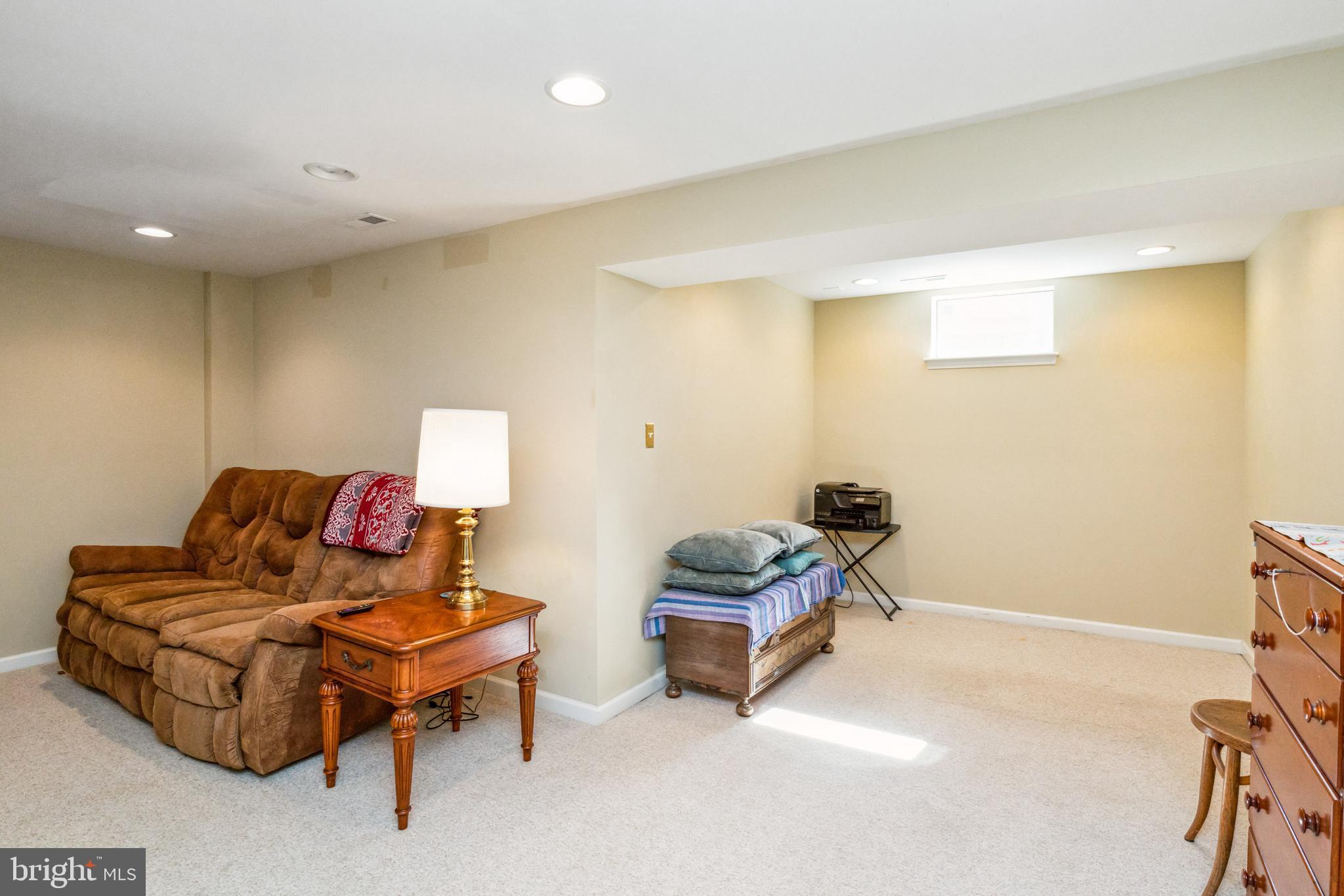 WORMANS MILL - Residential