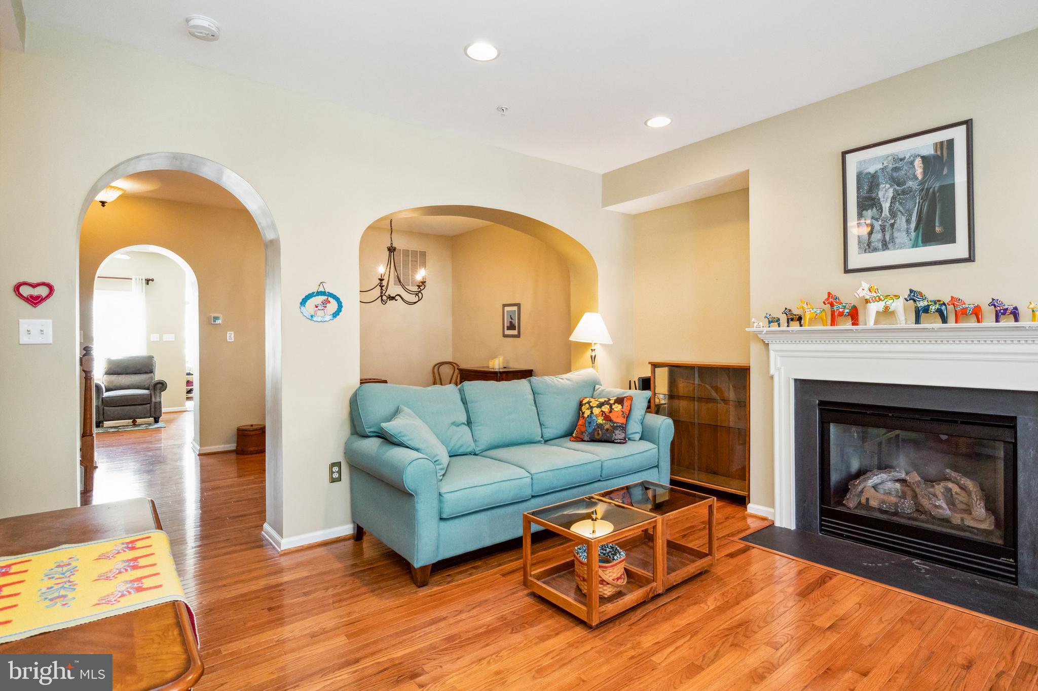 WORMANS MILL - Residential