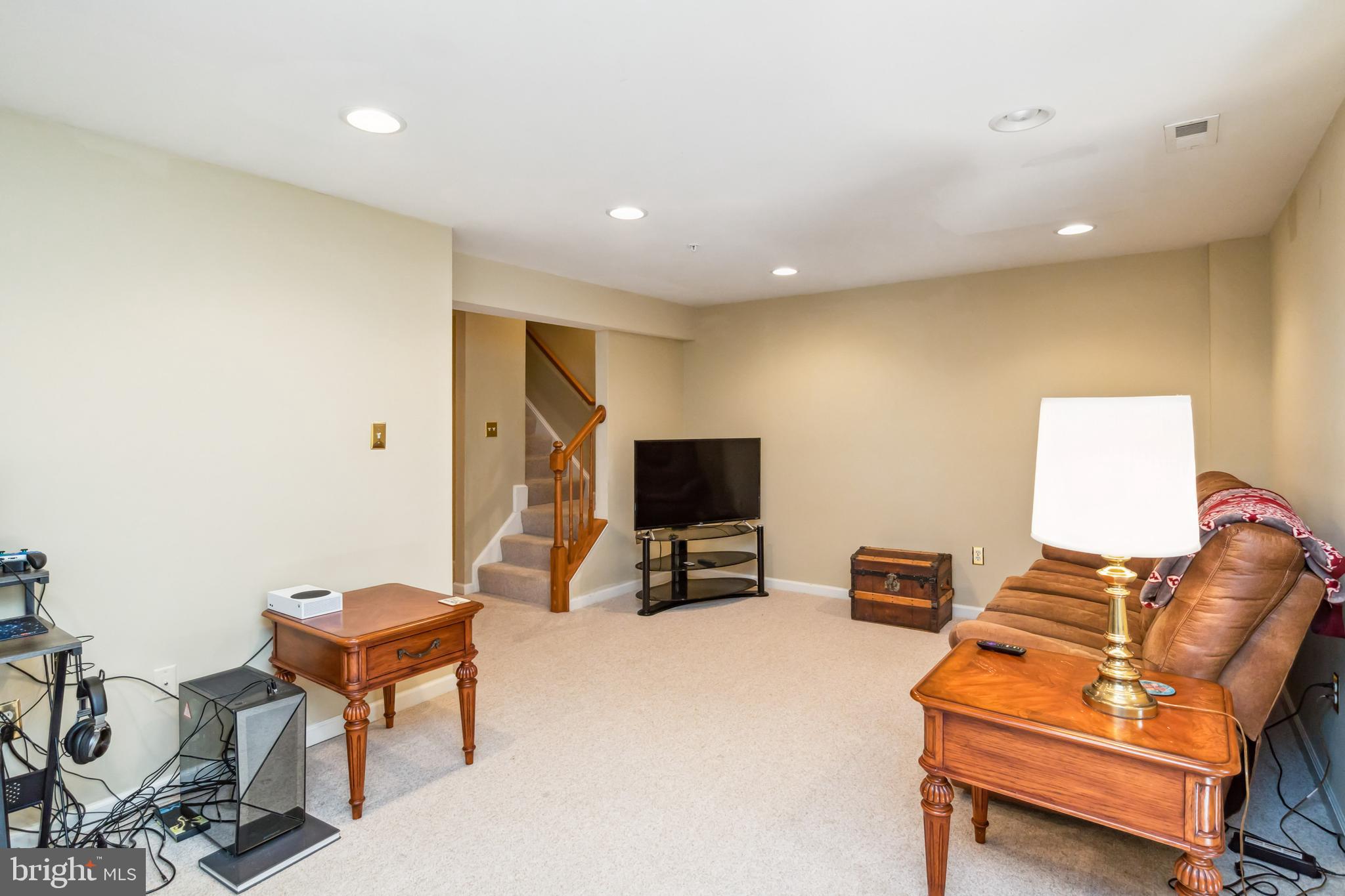 WORMANS MILL - Residential