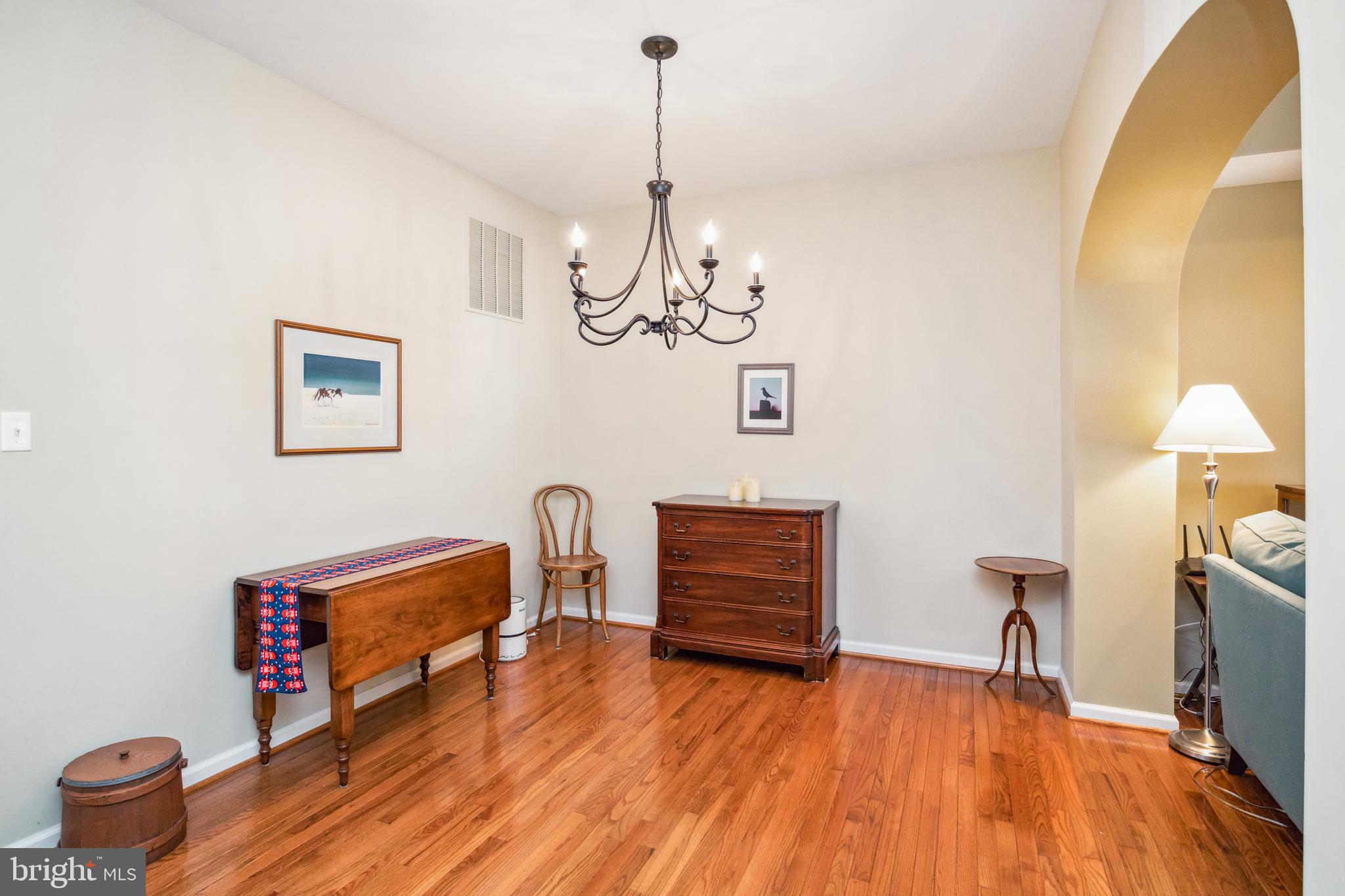 WORMANS MILL - Residential