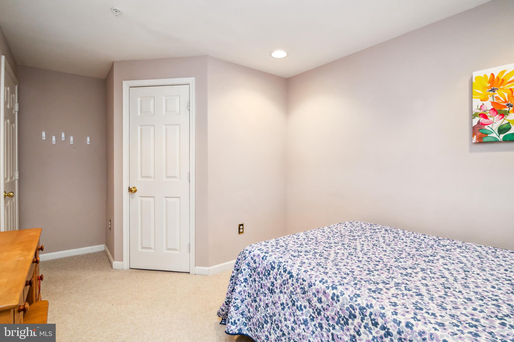 WORMANS MILL - Residential