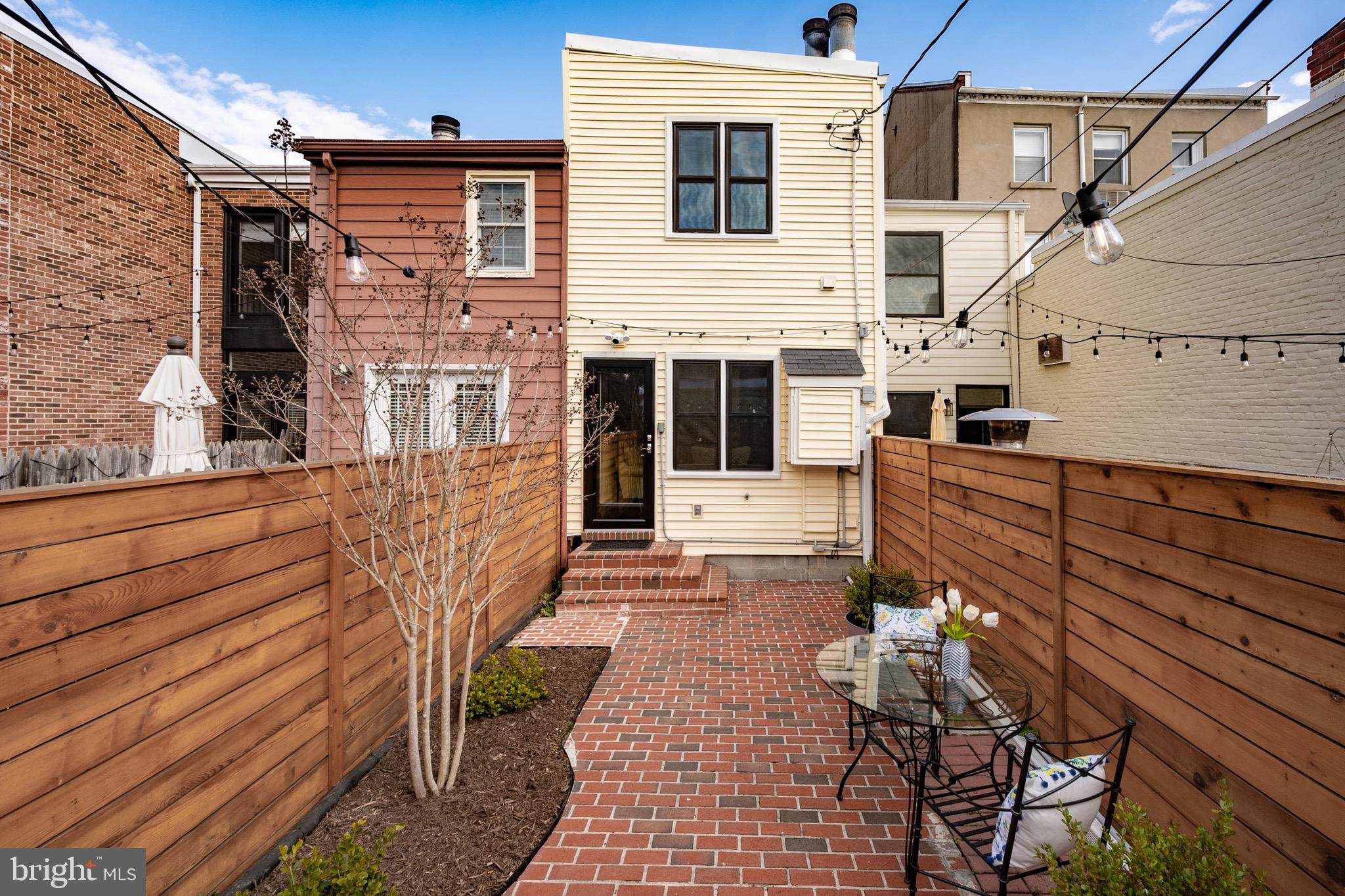 OLD TOWN - Residential