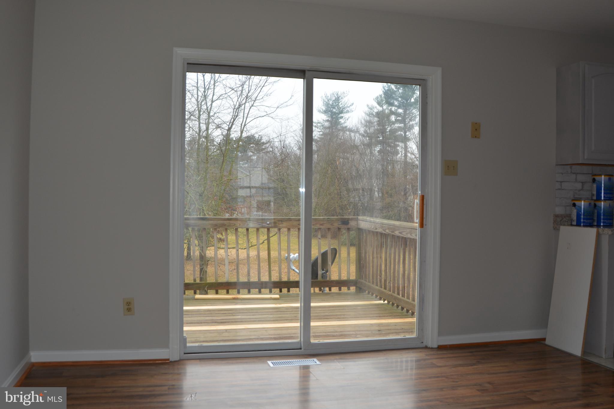 STERLING OAKS - Residential Lease