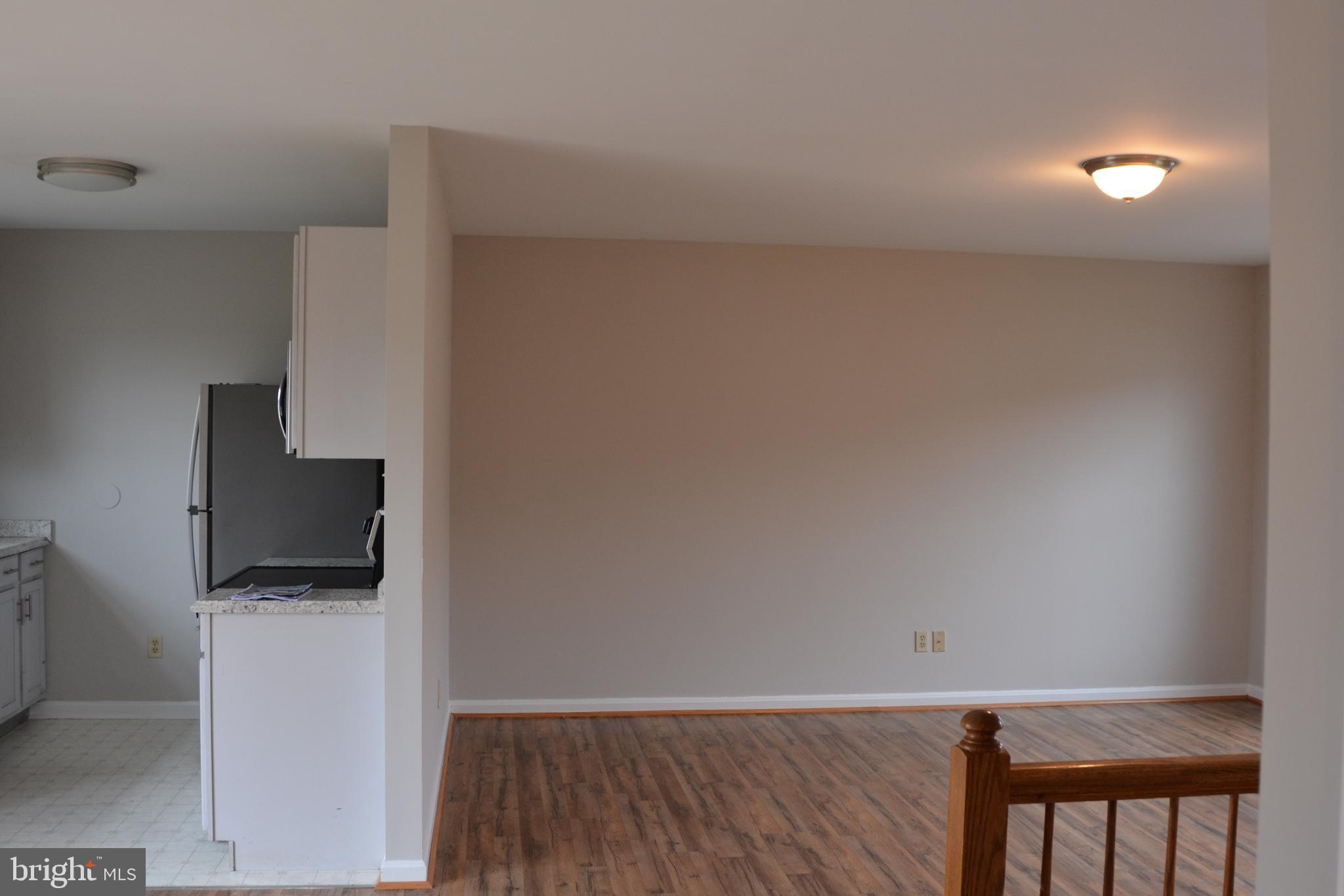 STERLING OAKS - Residential Lease