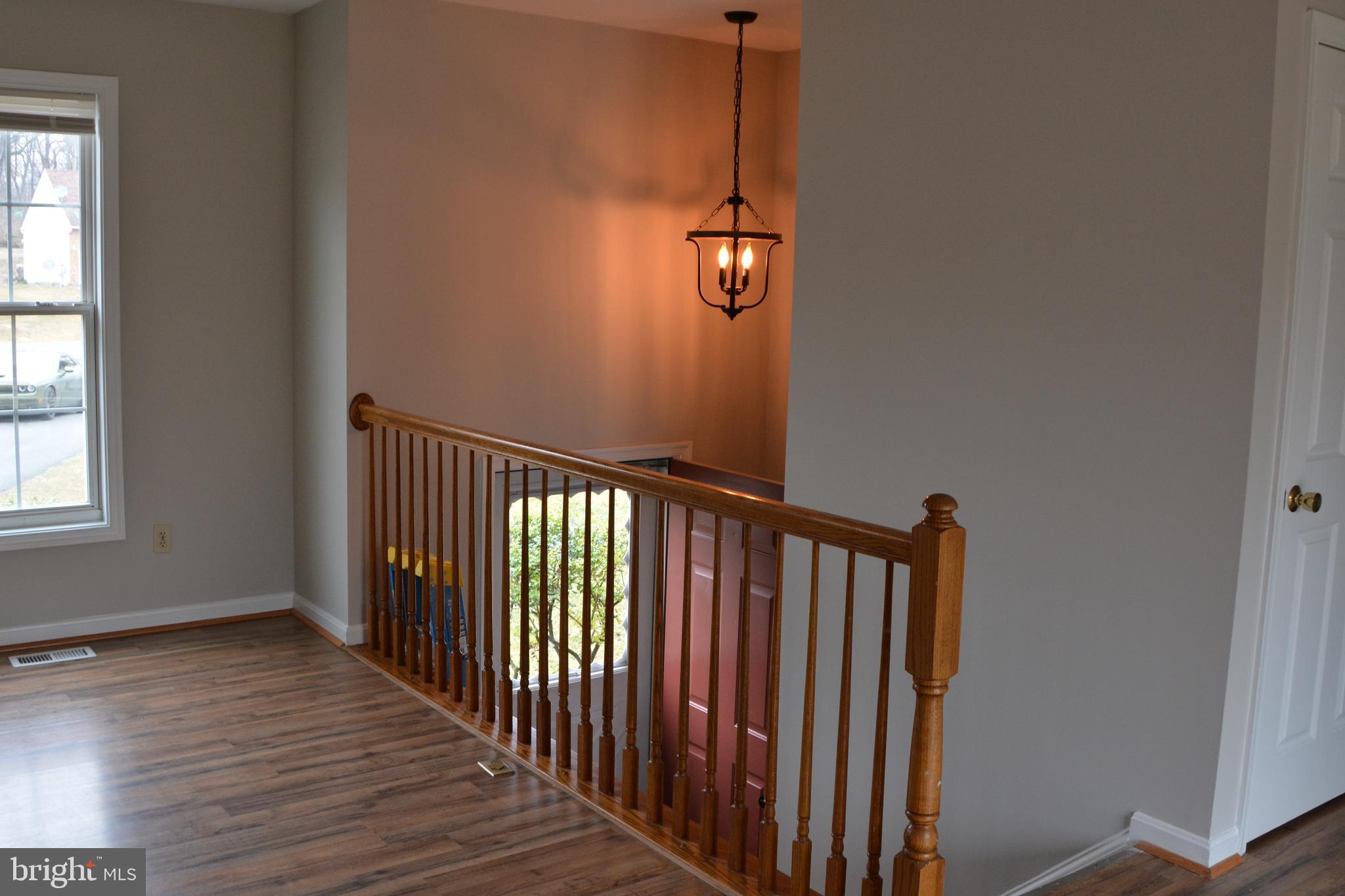 STERLING OAKS - Residential Lease