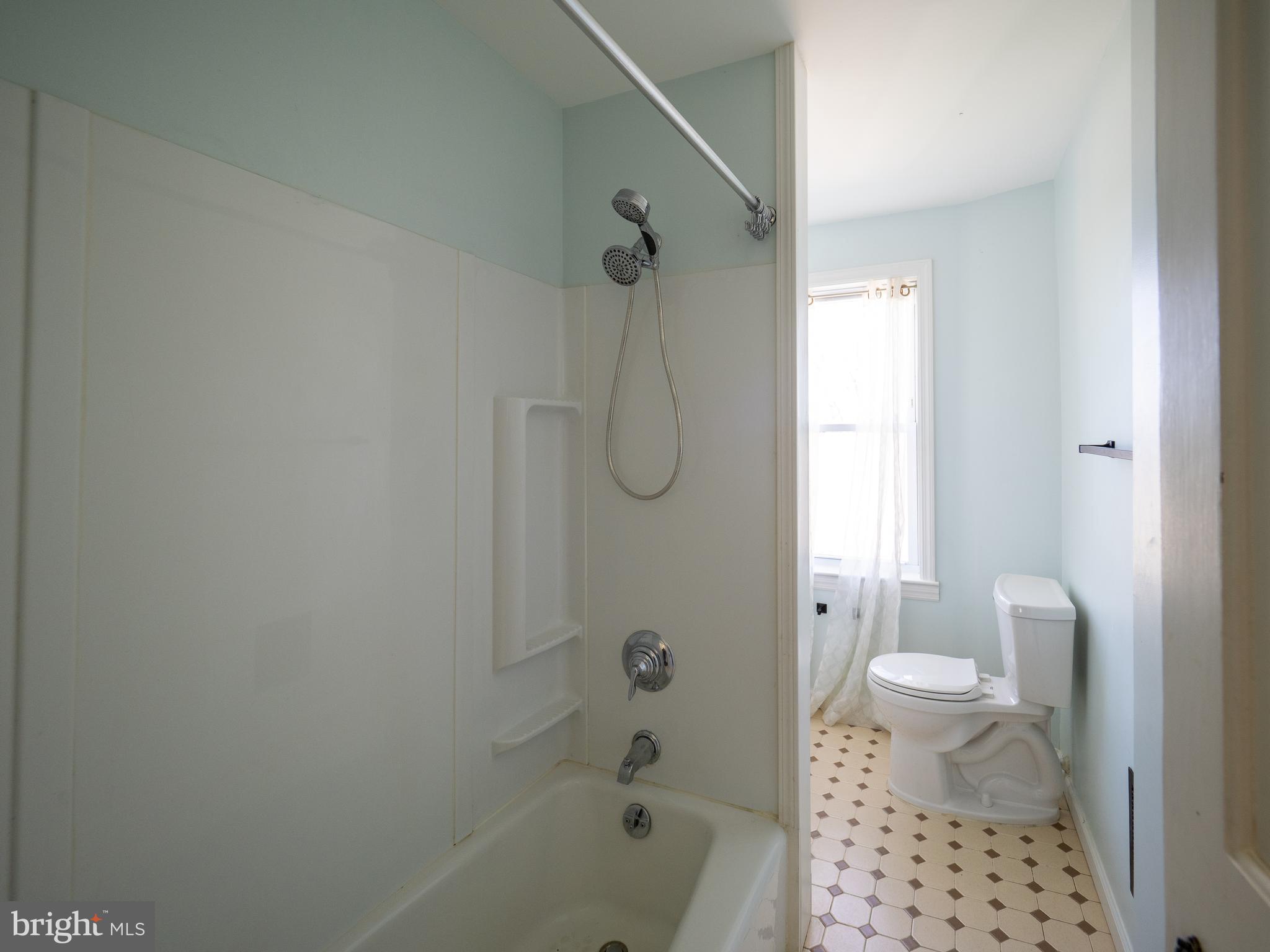 SOUTH EASTON - Residential