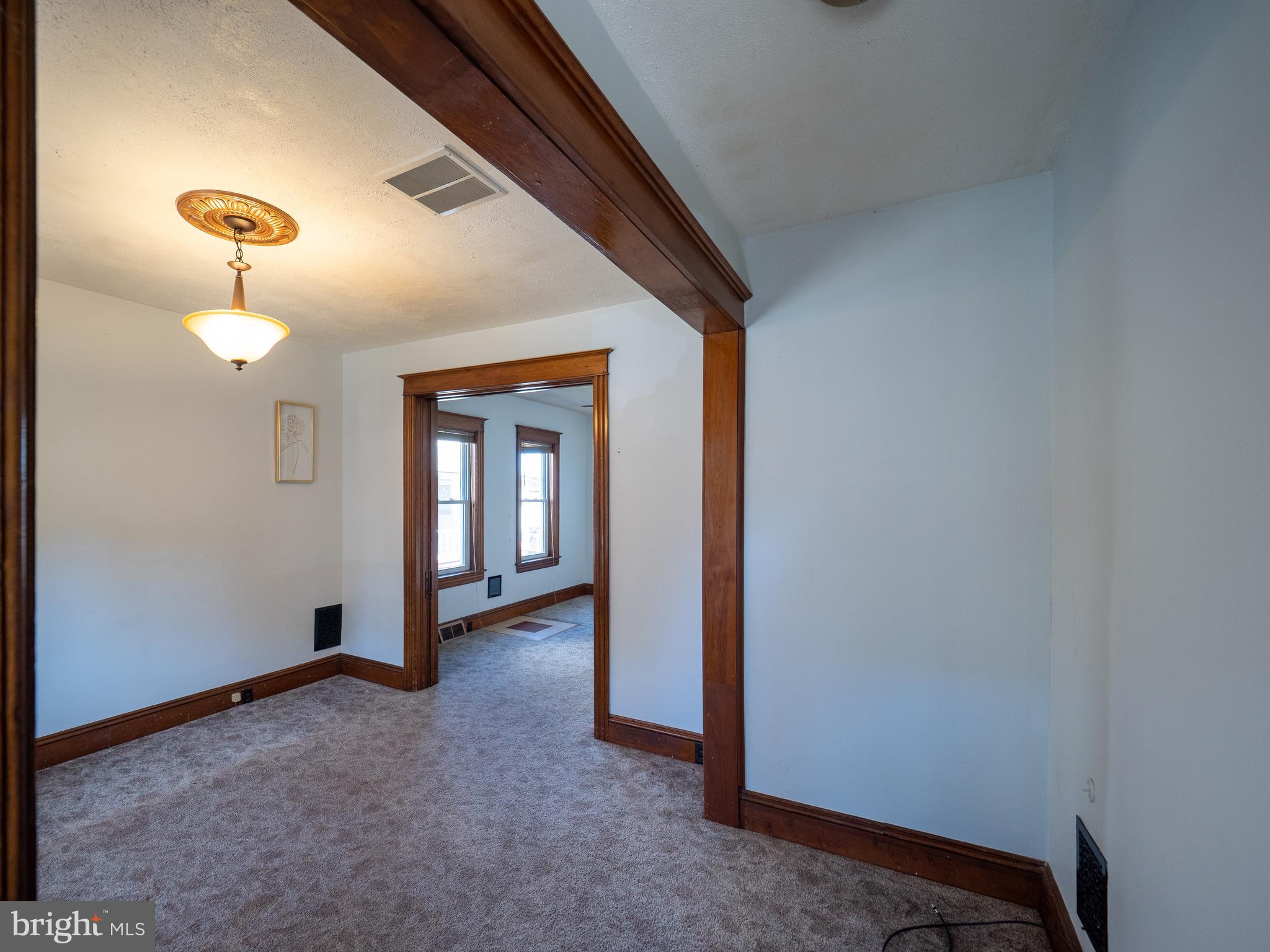 SOUTH EASTON - Residential