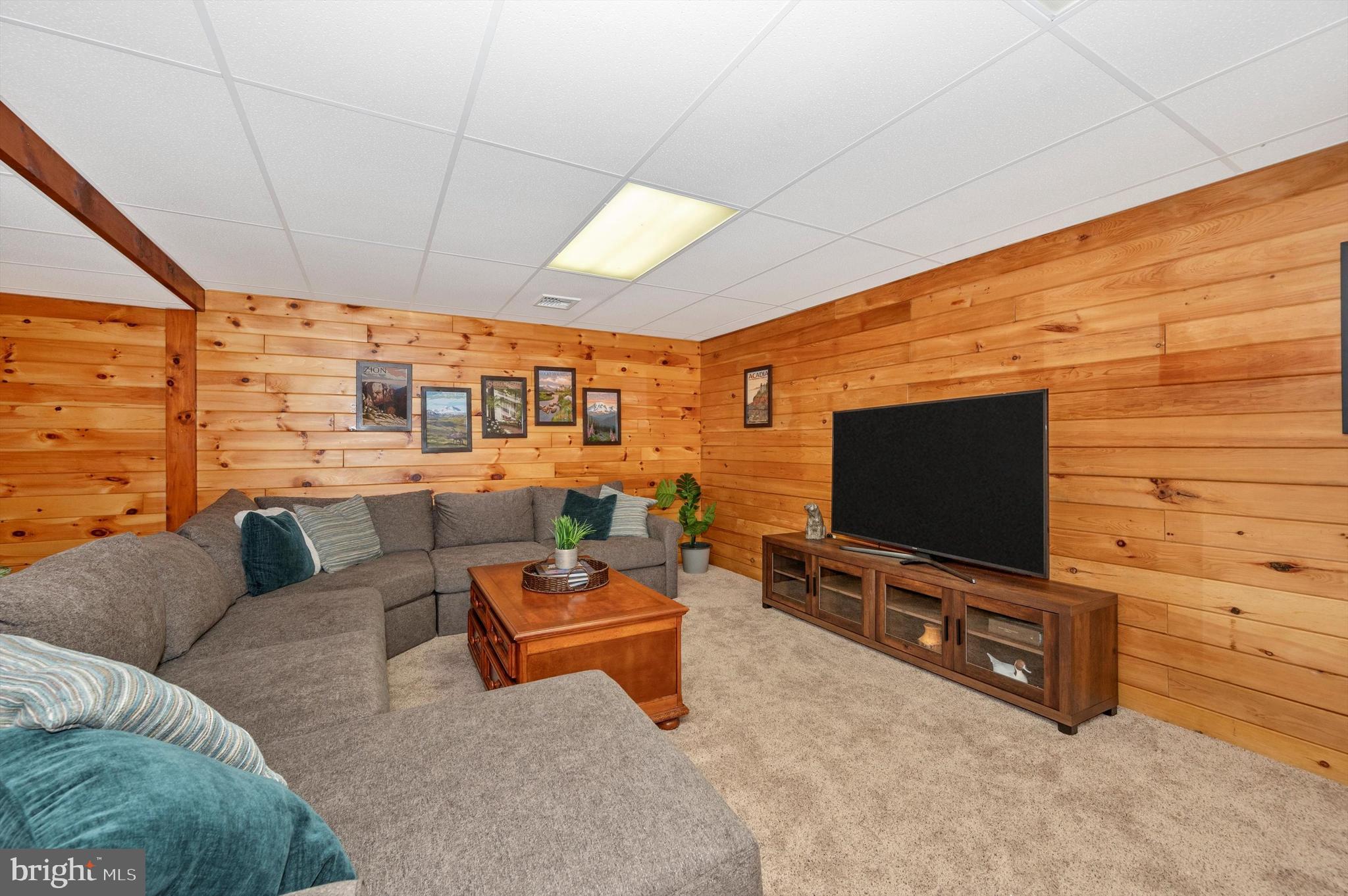 LAKE MEADE - Residential