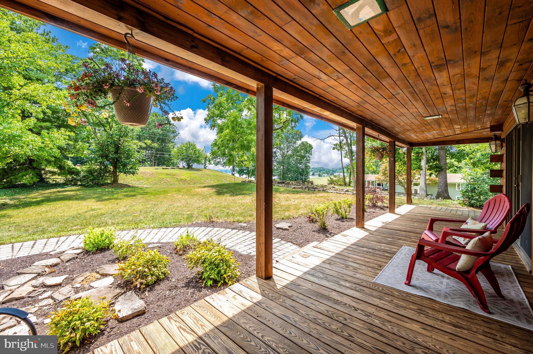 LAKE MEADE - Residential