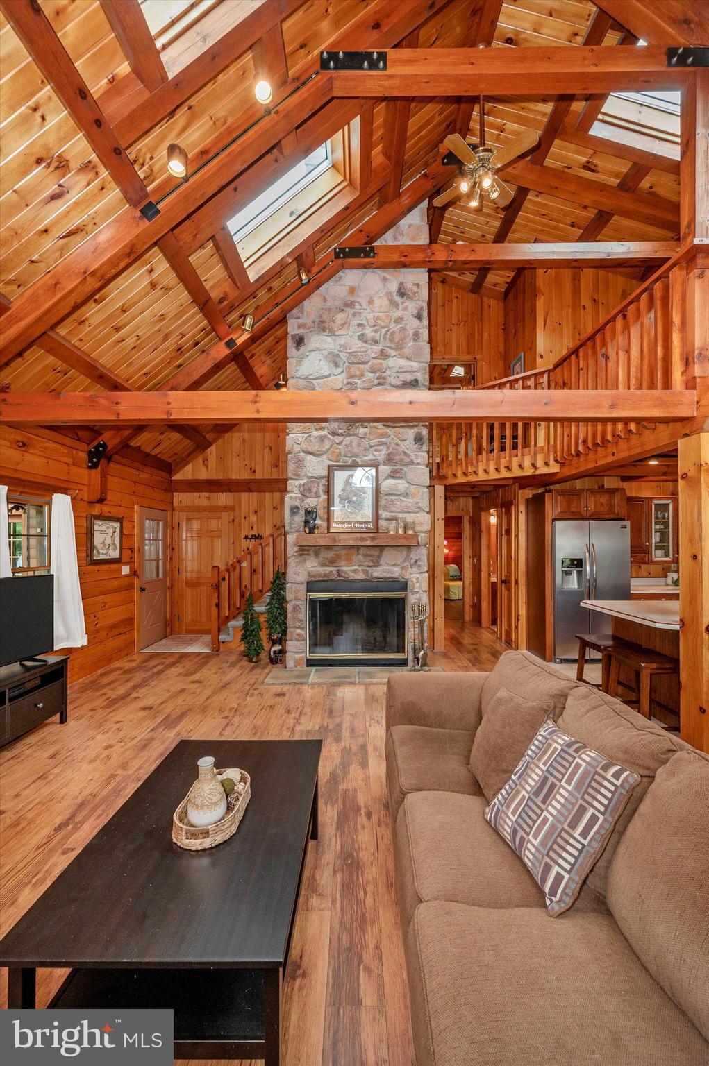 LAKE MEADE - Residential