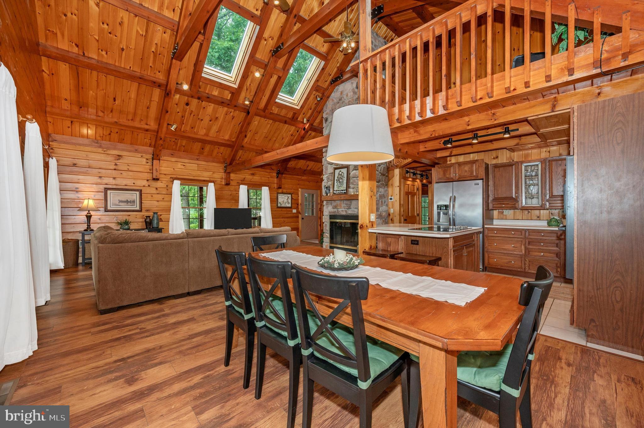 LAKE MEADE - Residential