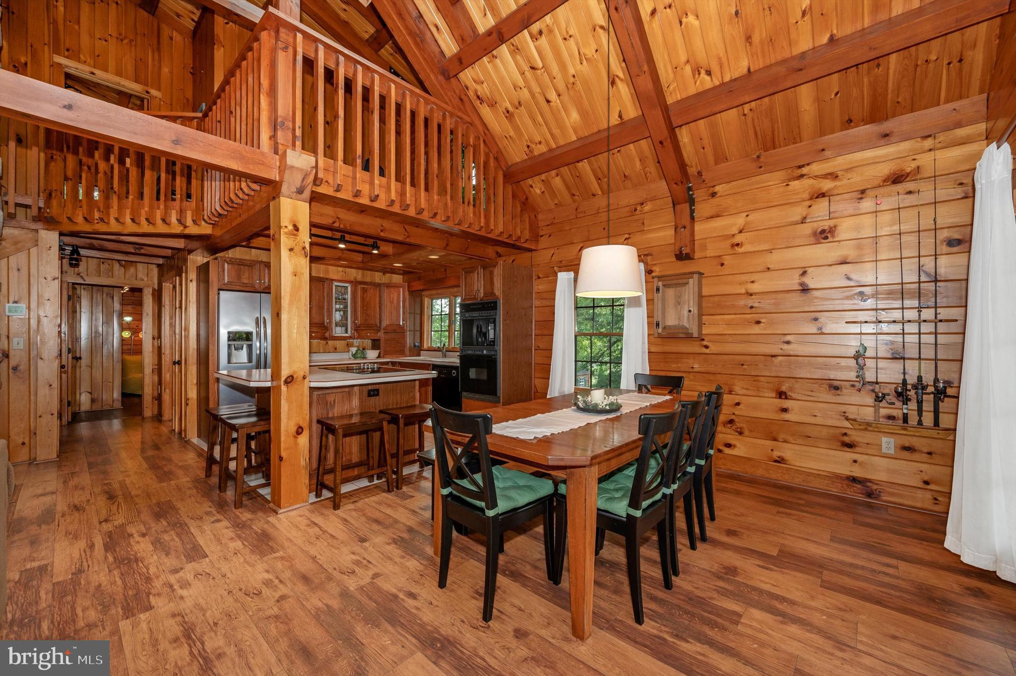 LAKE MEADE - Residential