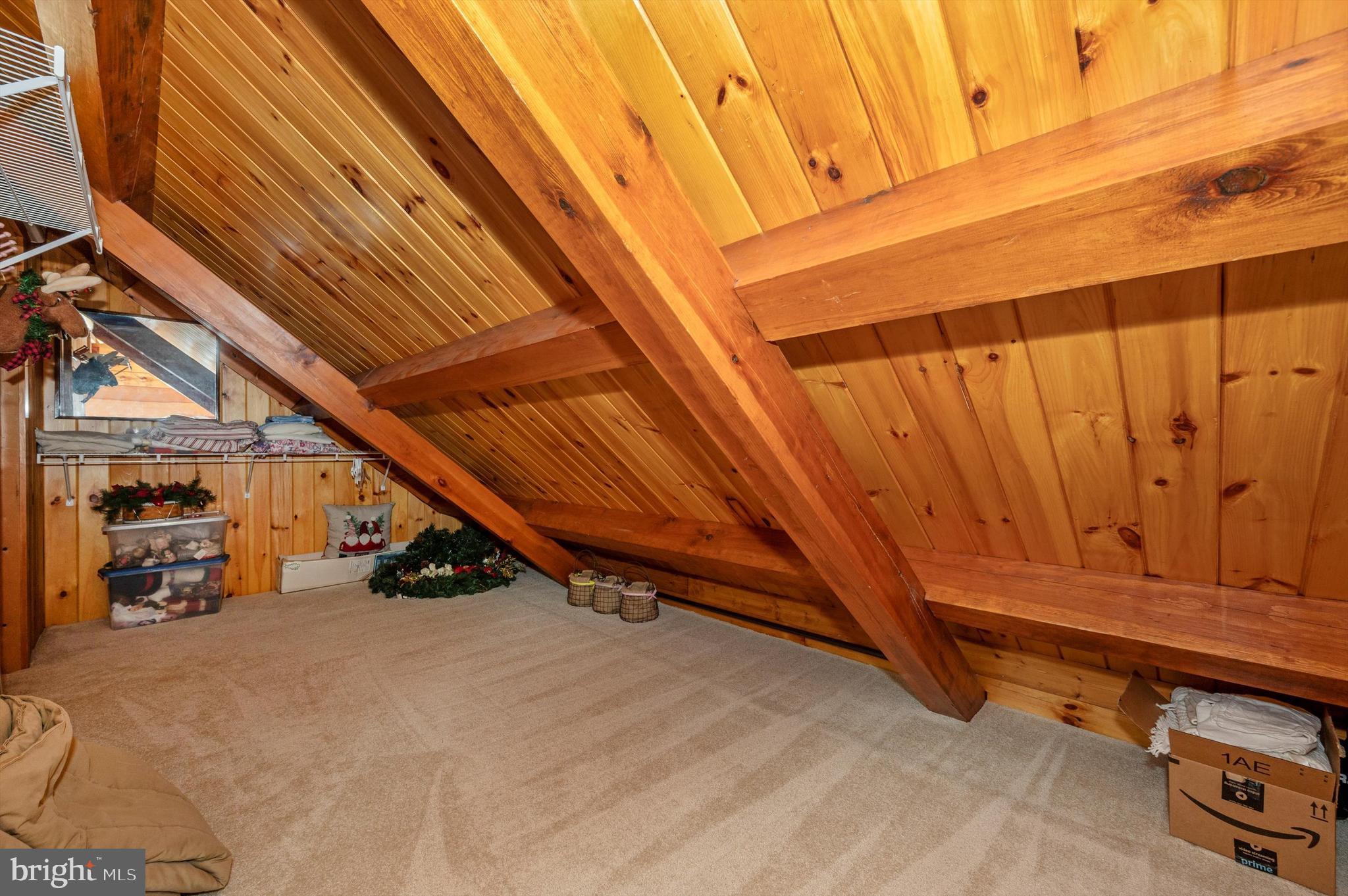 LAKE MEADE - Residential