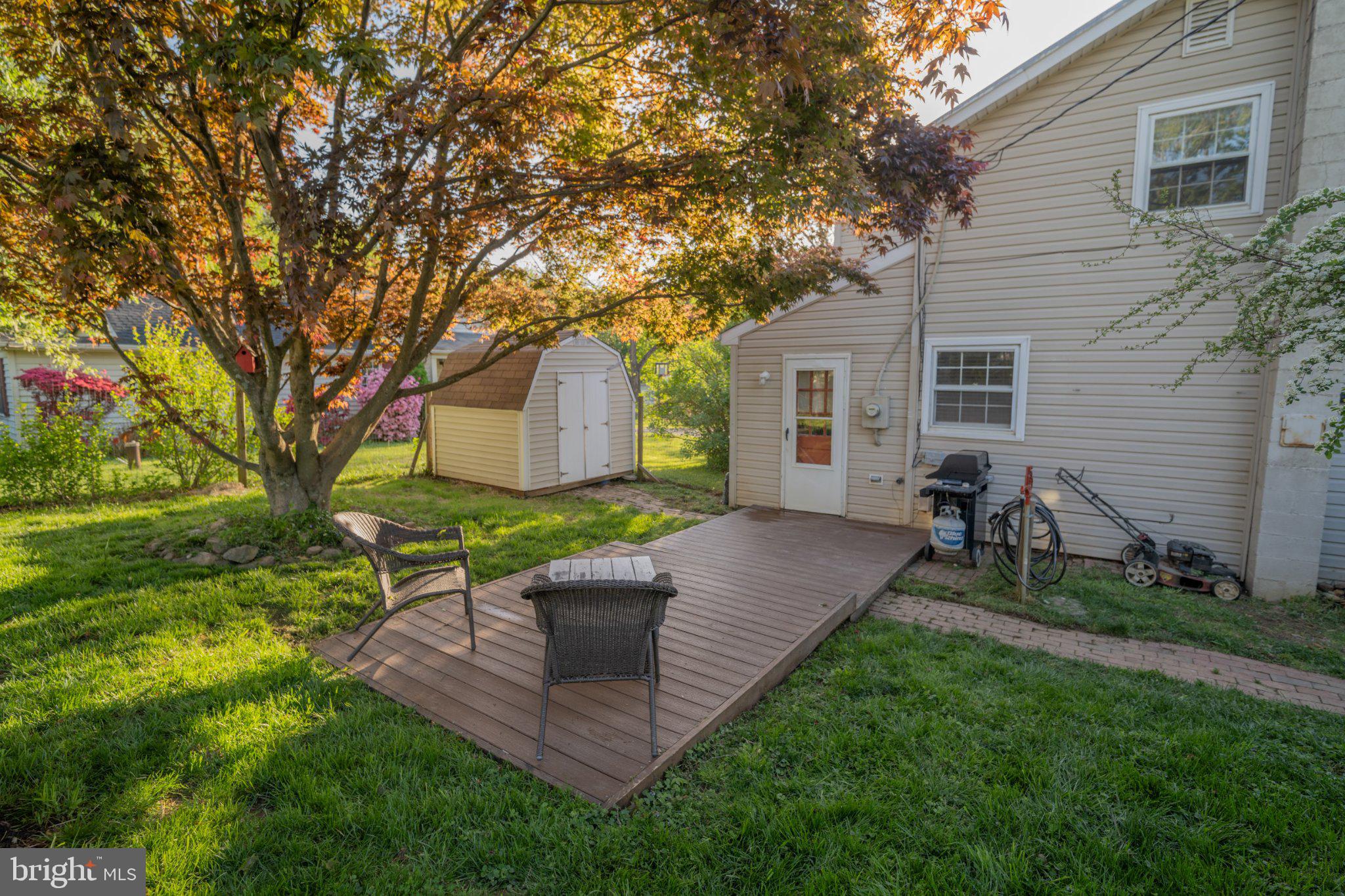 PINE GROVE - Residential