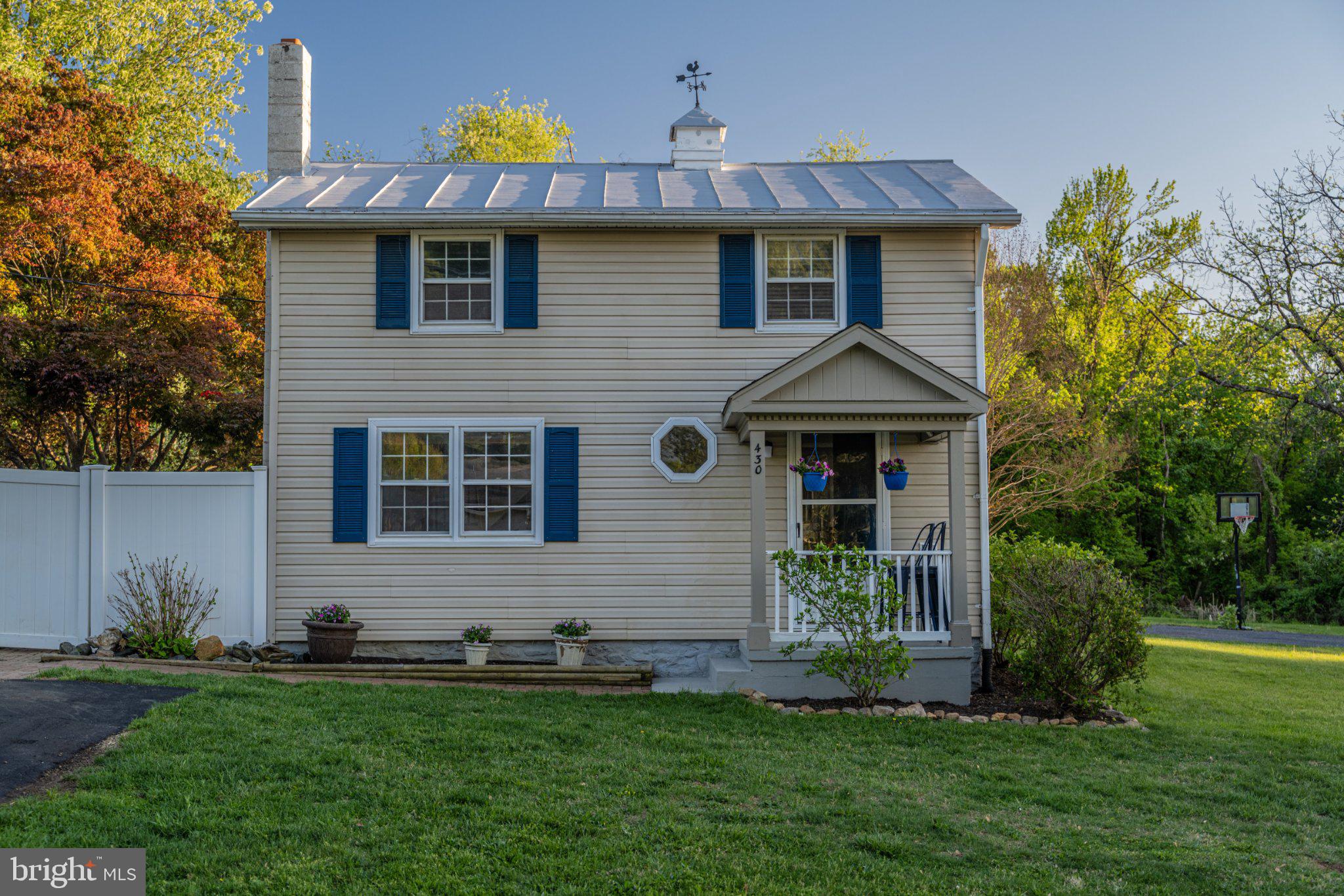 PINE GROVE - Residential