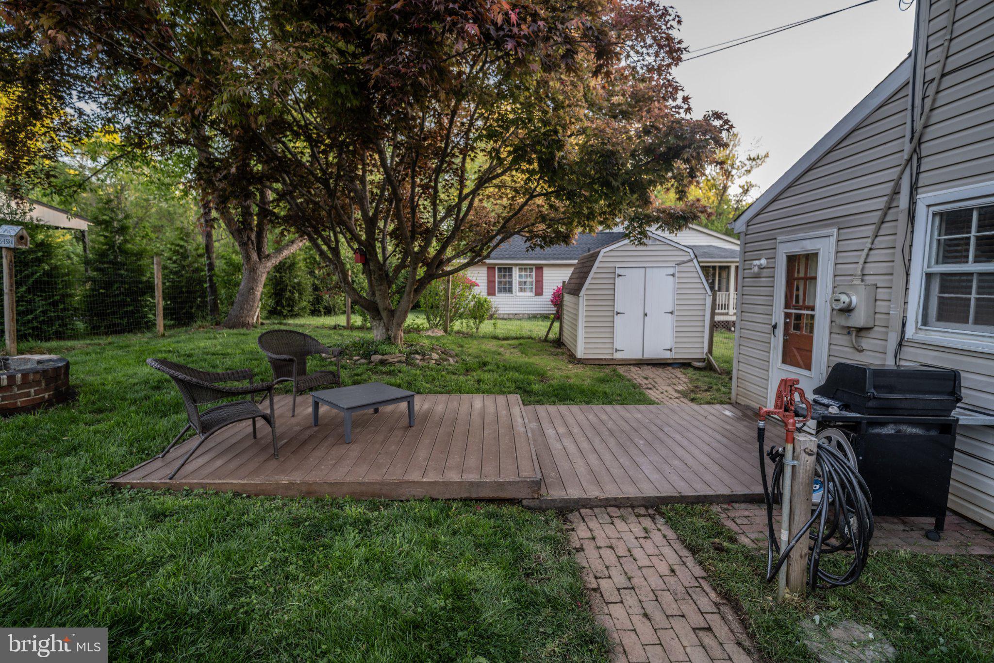 PINE GROVE - Residential