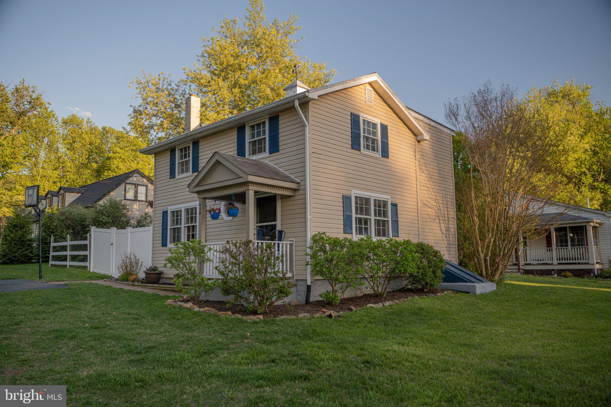 PINE GROVE - Residential