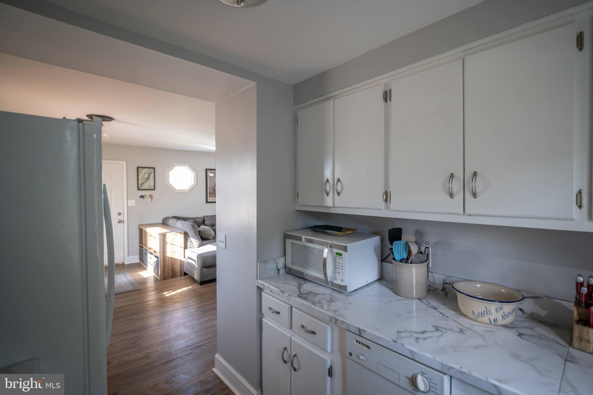 PINE GROVE - Residential