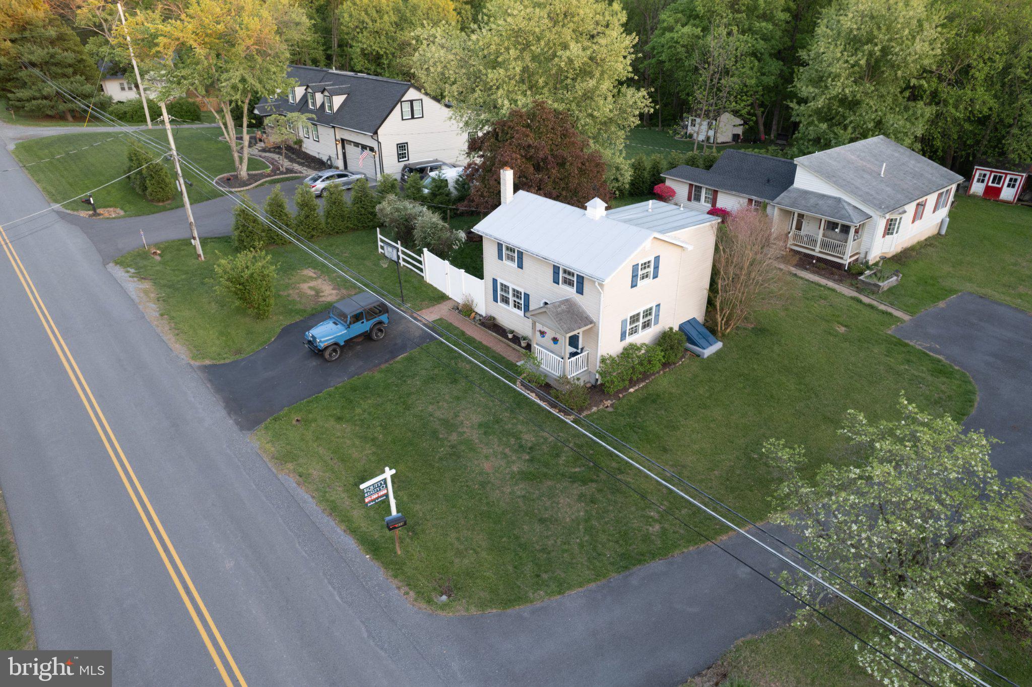 PINE GROVE - Residential