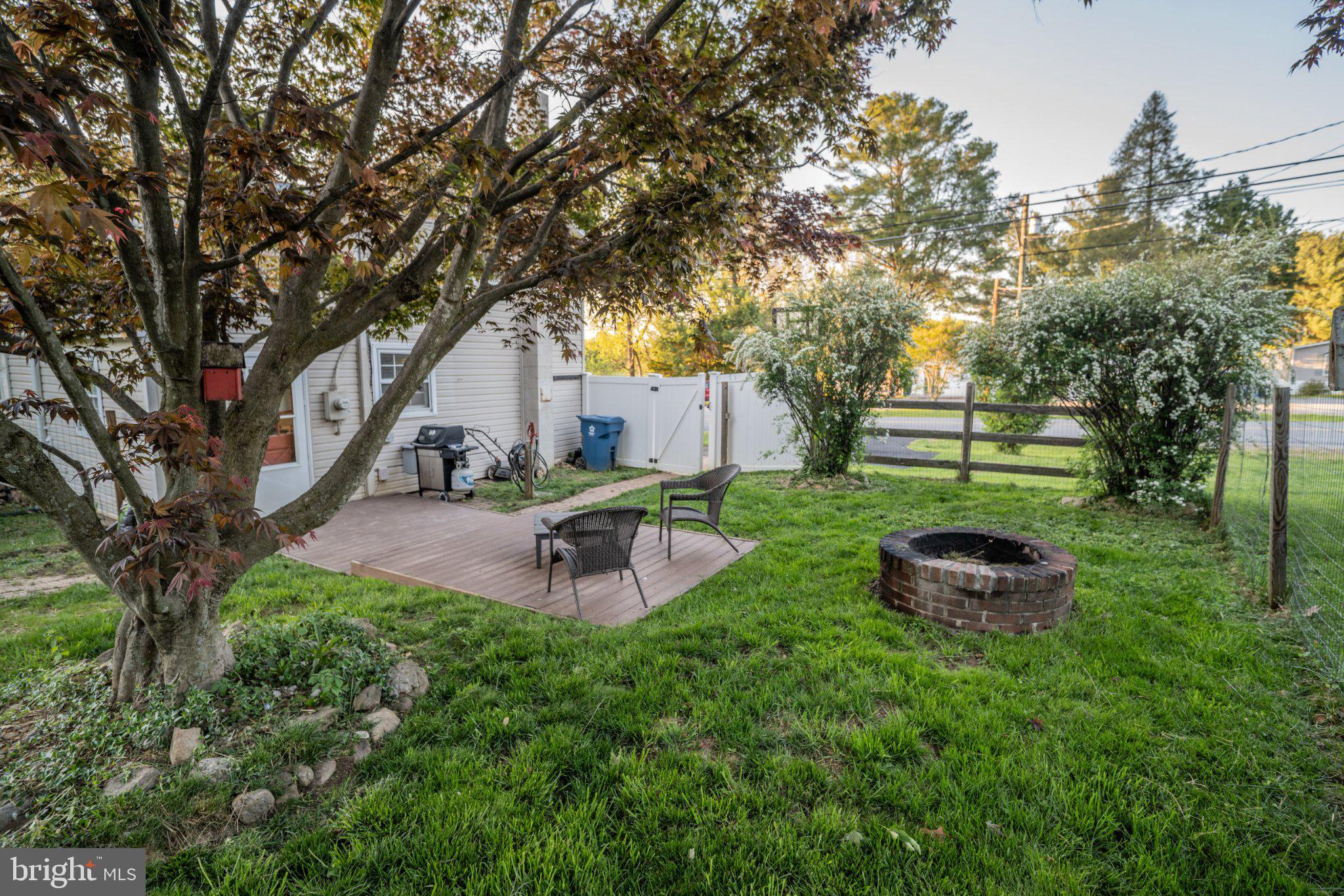 PINE GROVE - Residential