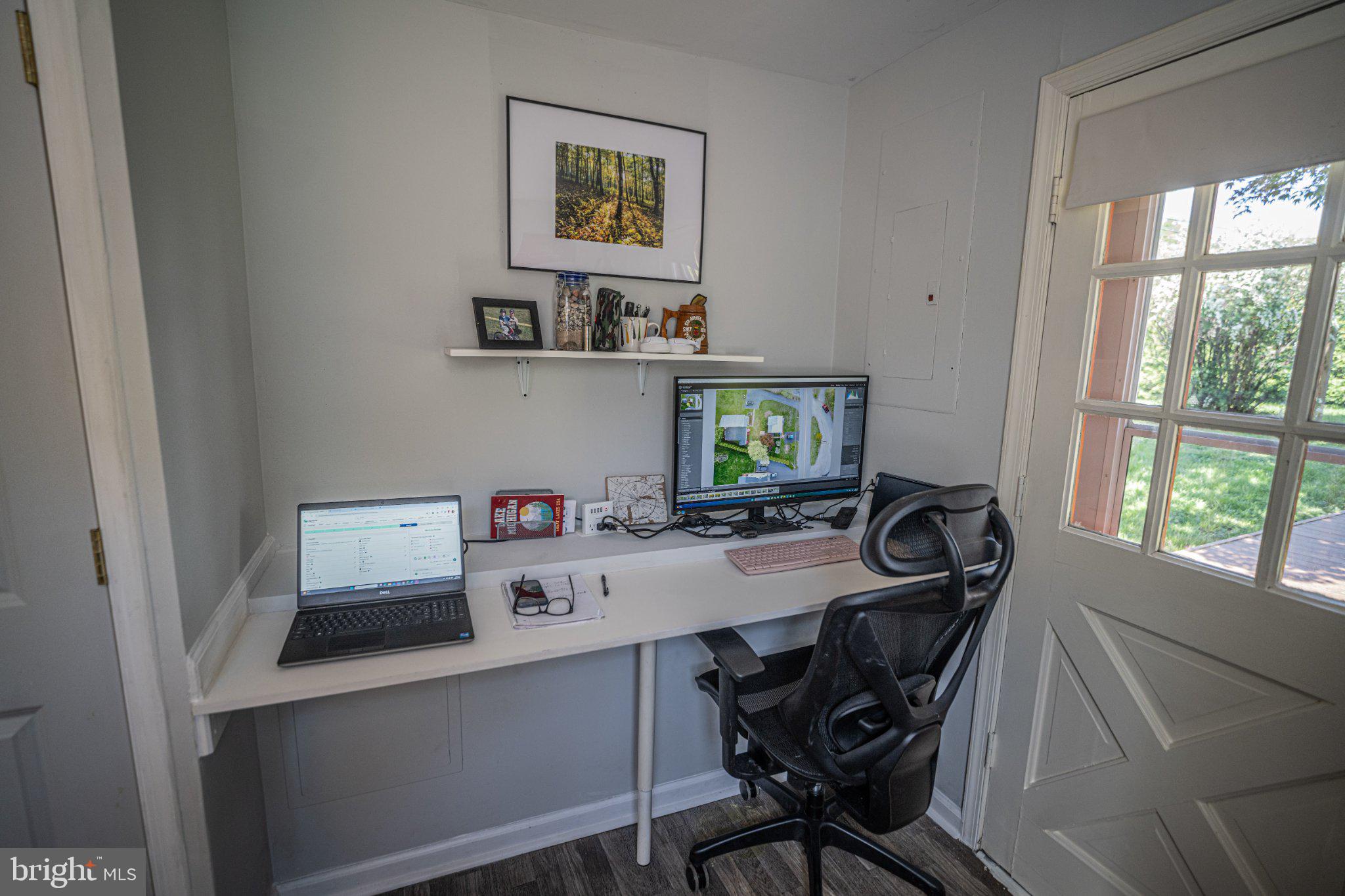 PINE GROVE - Residential