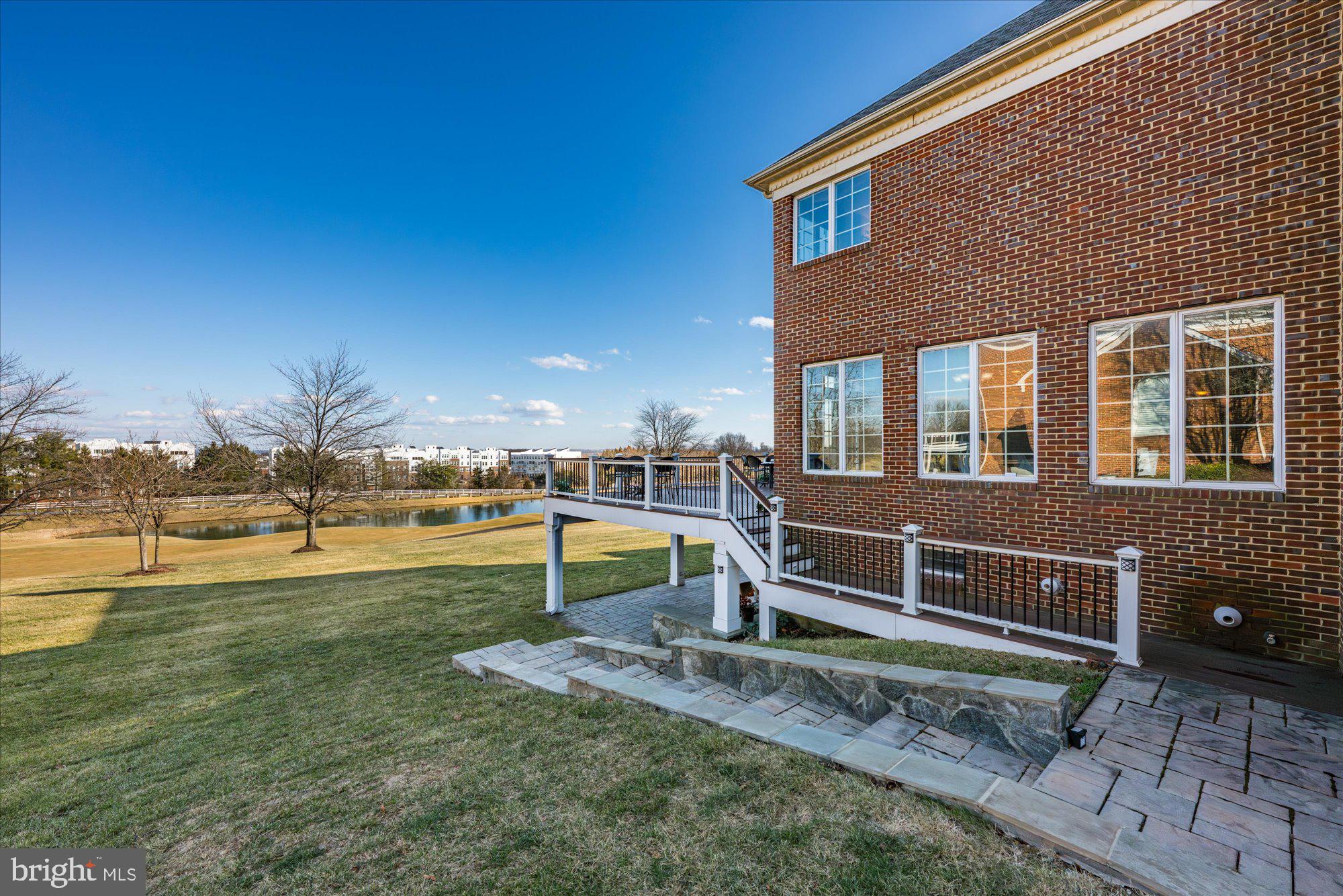 BELMONT COUNTRY CLUB - Residential