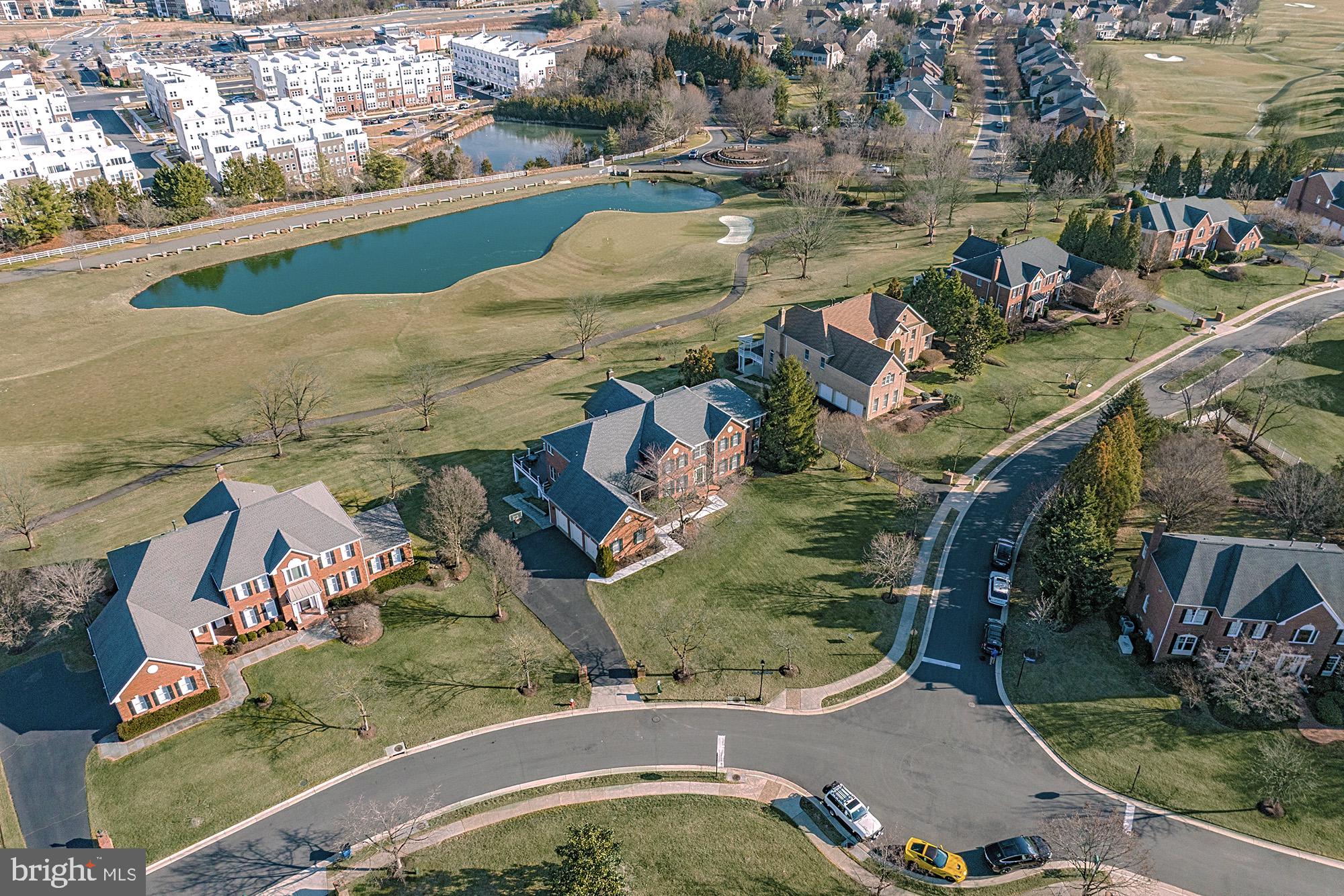 BELMONT COUNTRY CLUB - Residential