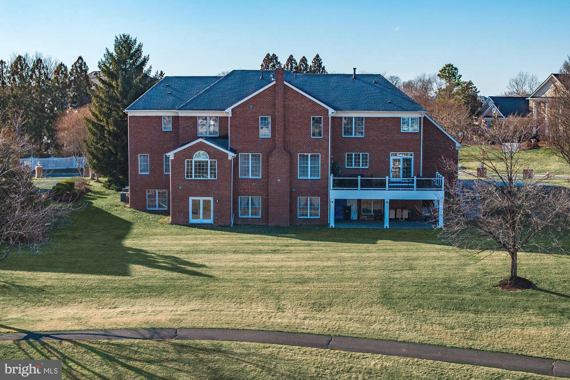 BELMONT COUNTRY CLUB - Residential