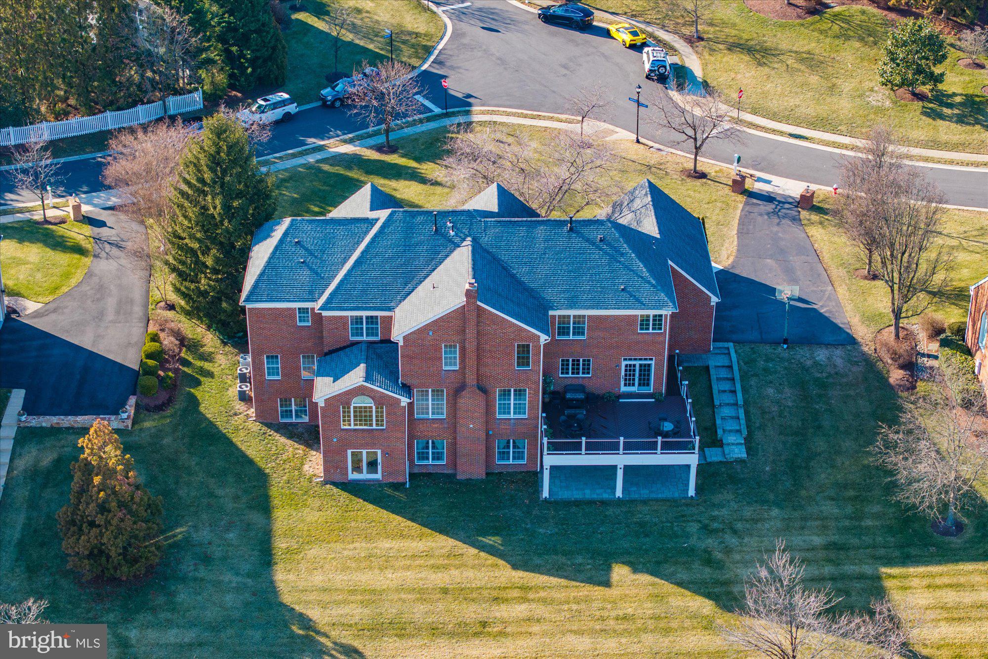 19812 ROTHSCHILD COURT